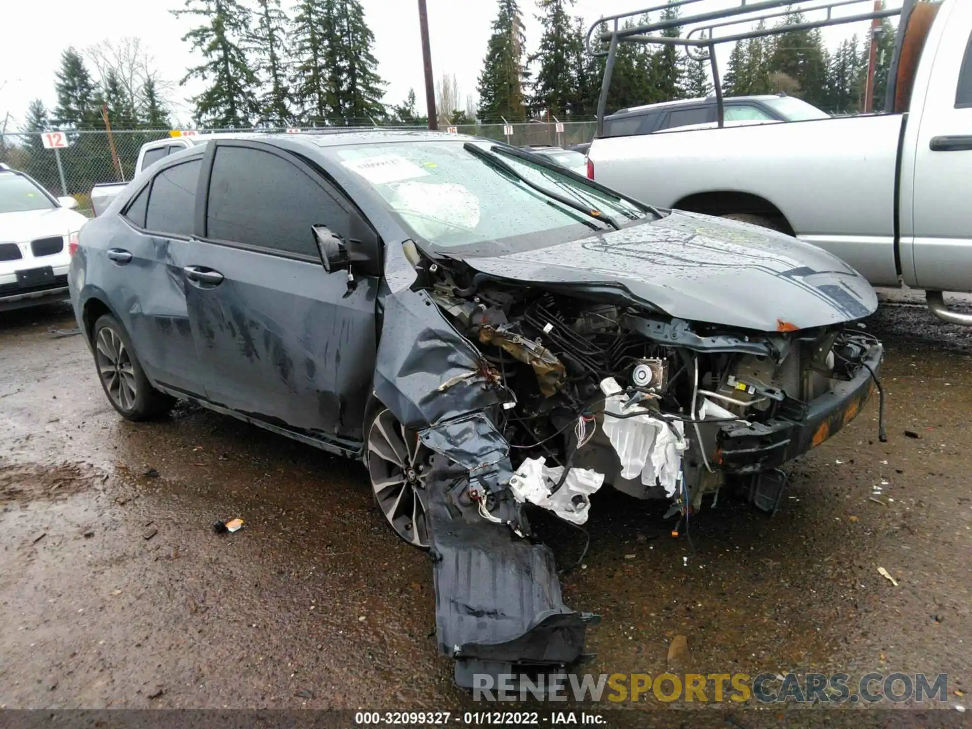 1 Photograph of a damaged car 5YFBURHE0KP937506 TOYOTA COROLLA 2019