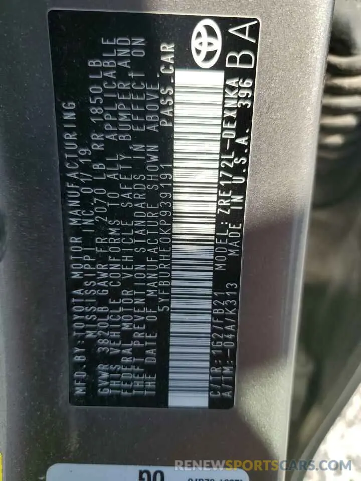 12 Photograph of a damaged car 5YFBURHE0KP939191 TOYOTA COROLLA 2019