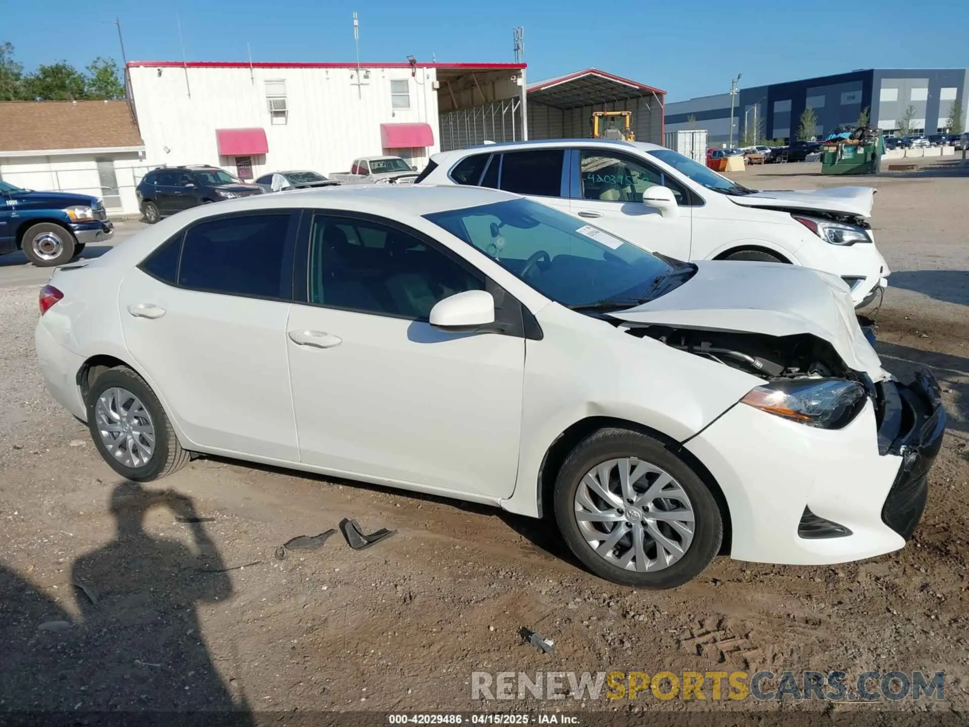 13 Photograph of a damaged car 5YFBURHE0KP940096 TOYOTA COROLLA 2019