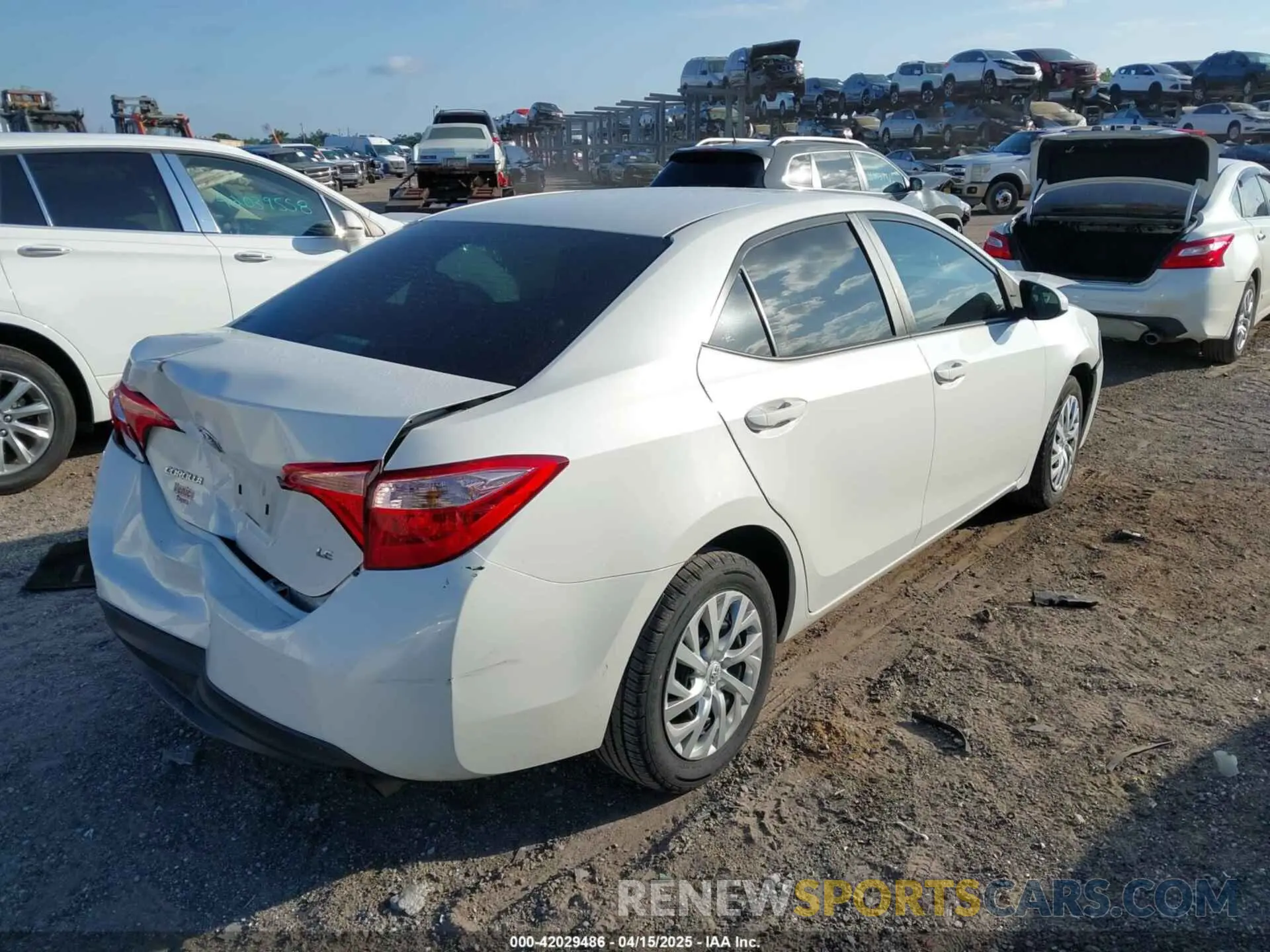 4 Photograph of a damaged car 5YFBURHE0KP940096 TOYOTA COROLLA 2019