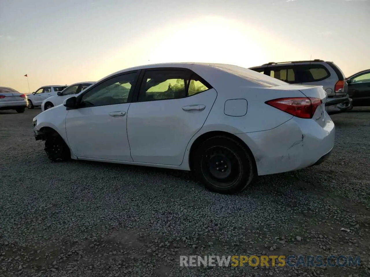 2 Photograph of a damaged car 5YFBURHE0KP940437 TOYOTA COROLLA 2019