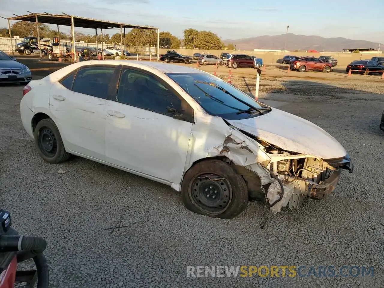 4 Photograph of a damaged car 5YFBURHE0KP940437 TOYOTA COROLLA 2019