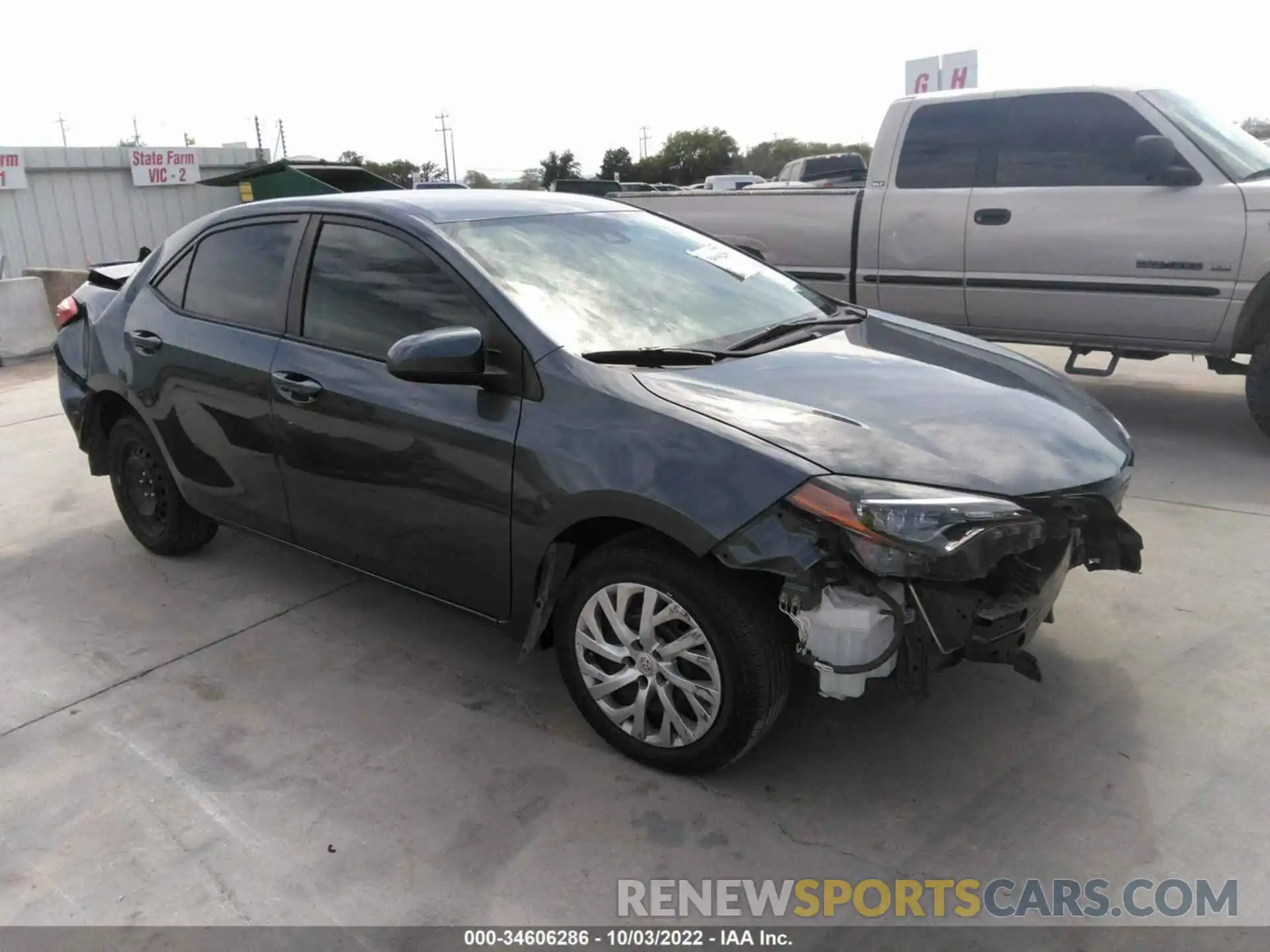 1 Photograph of a damaged car 5YFBURHE0KP942673 TOYOTA COROLLA 2019