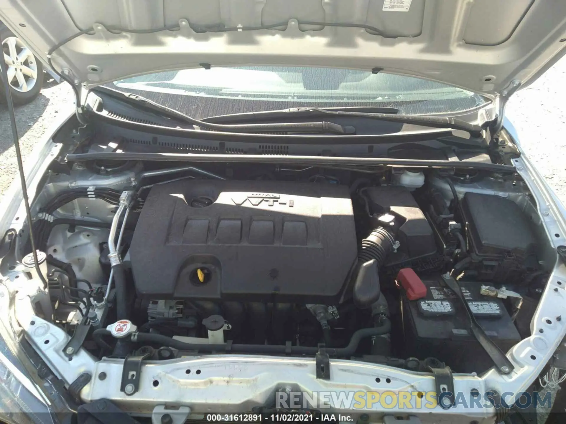 10 Photograph of a damaged car 5YFBURHE0KP944715 TOYOTA COROLLA 2019