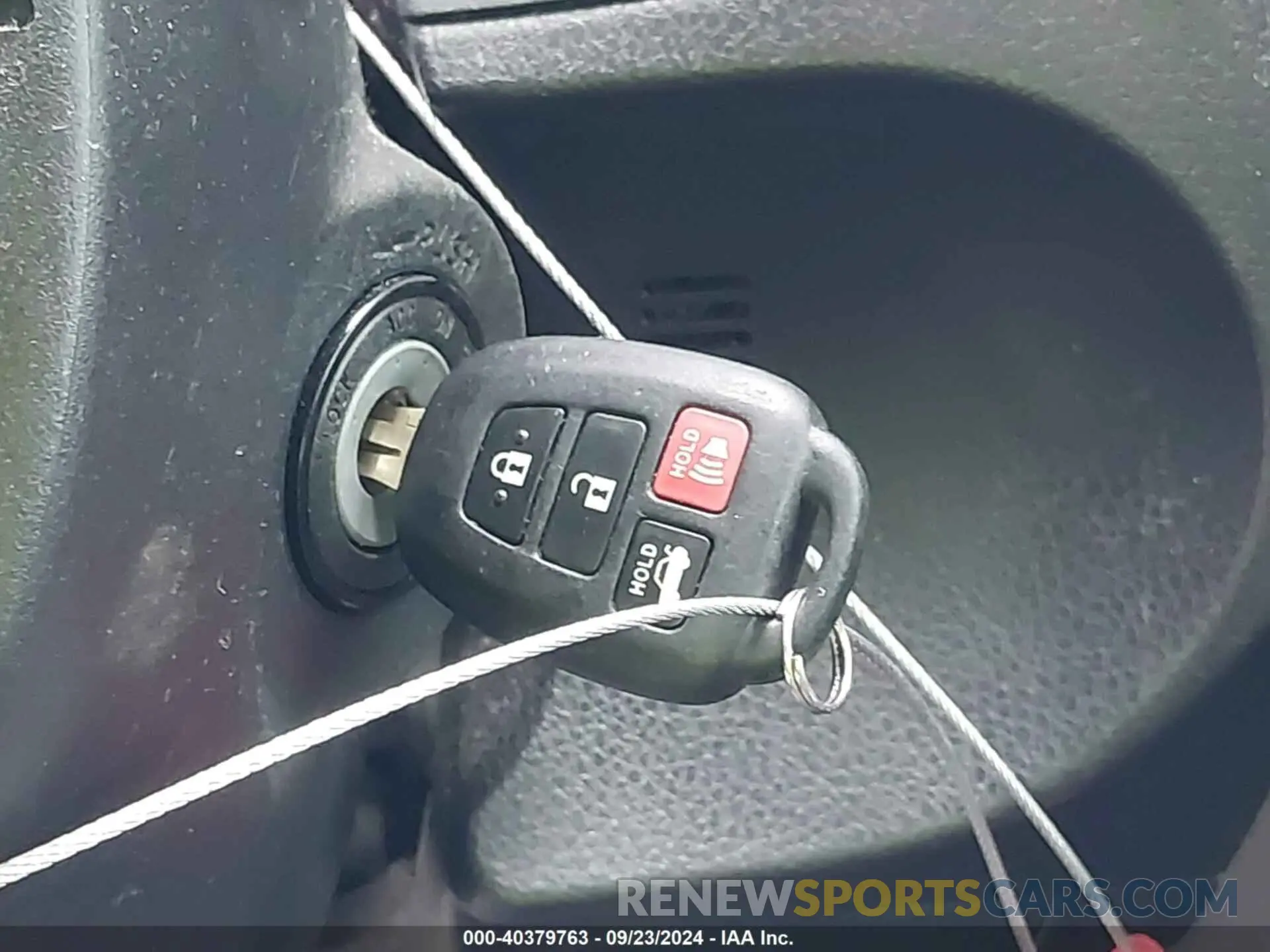 11 Photograph of a damaged car 5YFBURHE0KP946321 TOYOTA COROLLA 2019