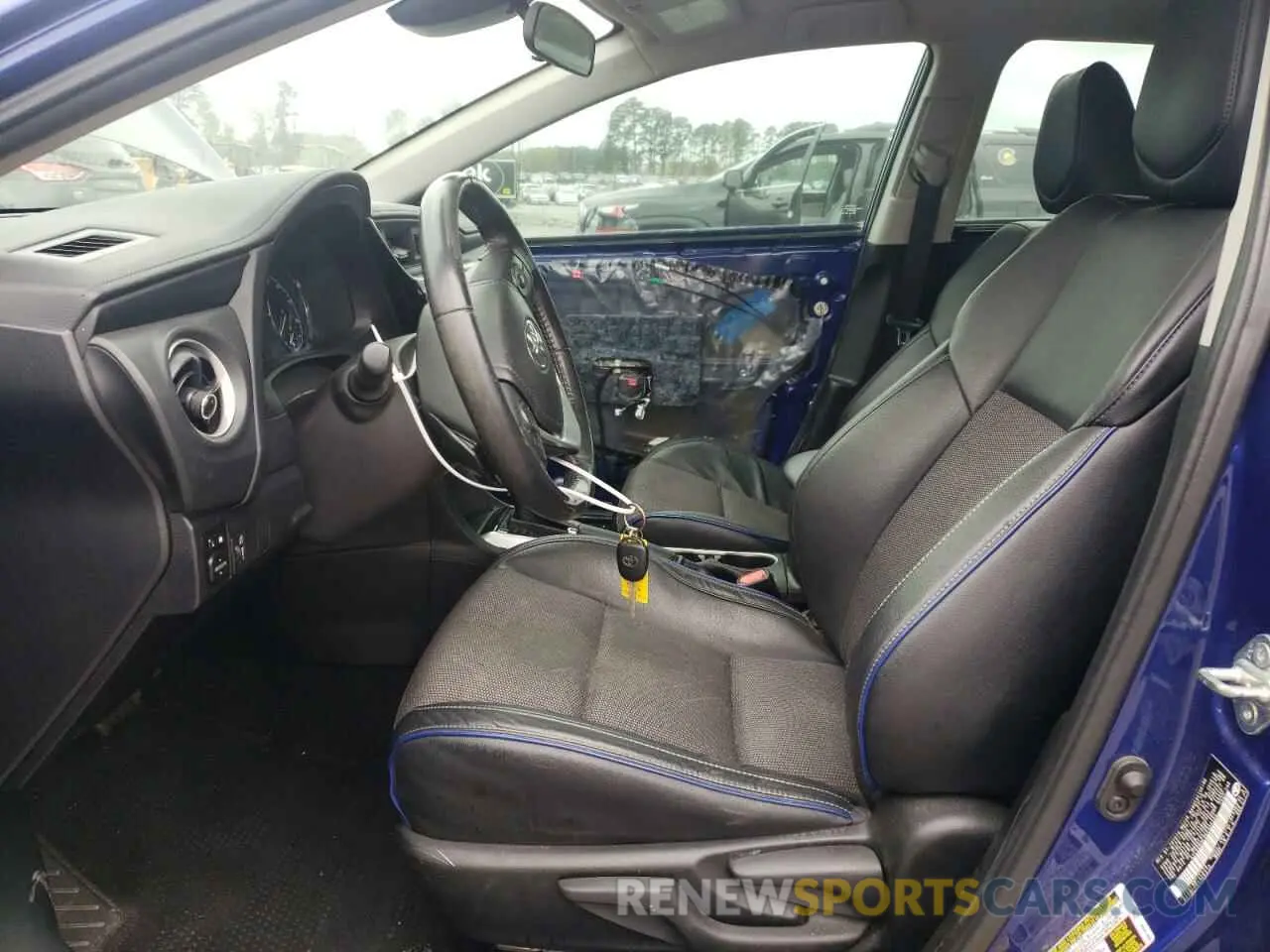 7 Photograph of a damaged car 5YFBURHE0KP946464 TOYOTA COROLLA 2019