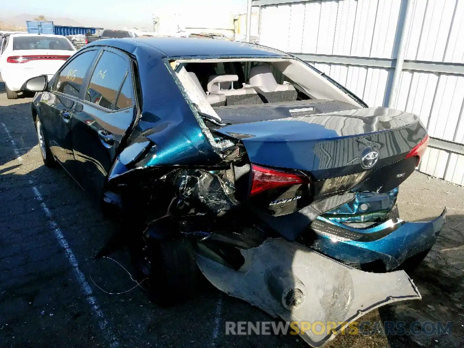 3 Photograph of a damaged car 5YFBURHE0KP949185 TOYOTA COROLLA 2019