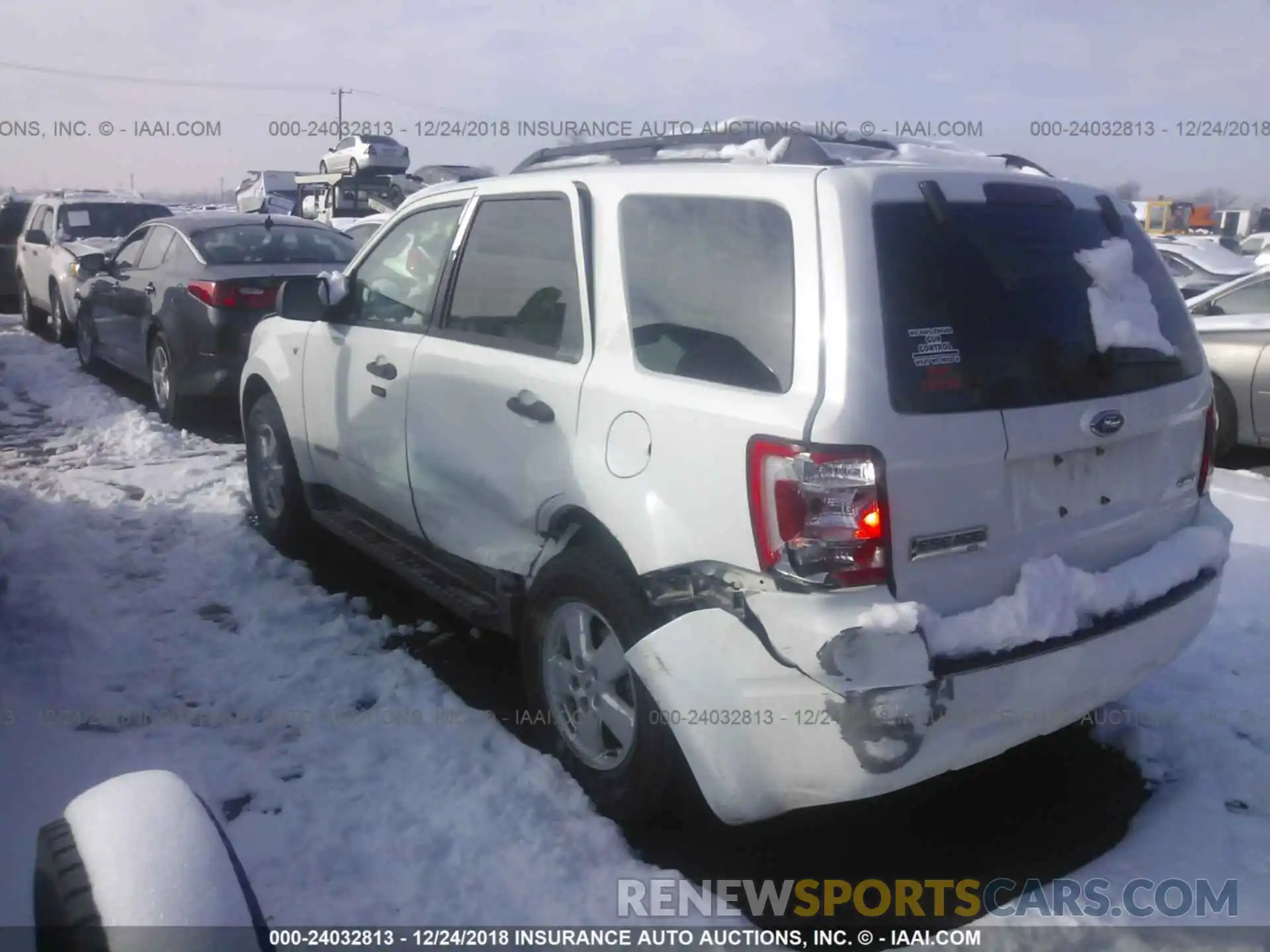 3 Photograph of a damaged car 5YFBURHE1KP861049 TOYOTA COROLLA 2019