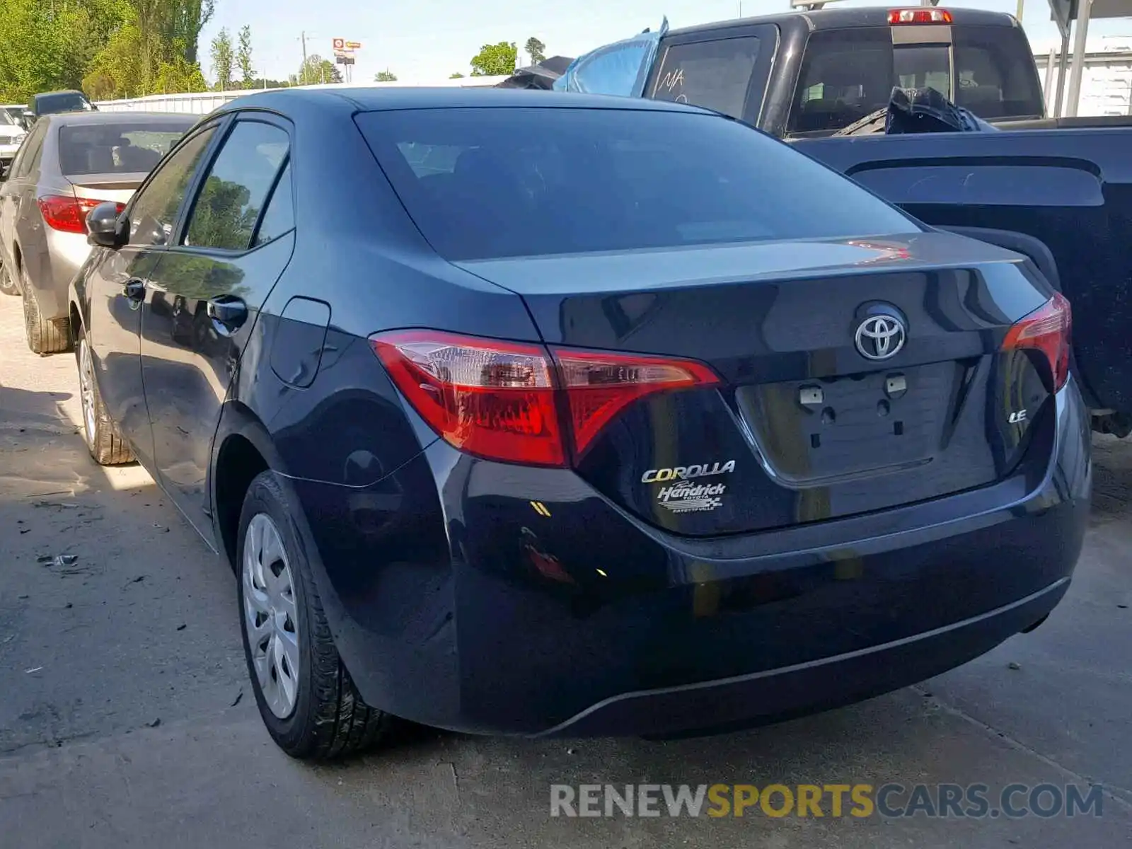 3 Photograph of a damaged car 5YFBURHE1KP861827 TOYOTA COROLLA 2019