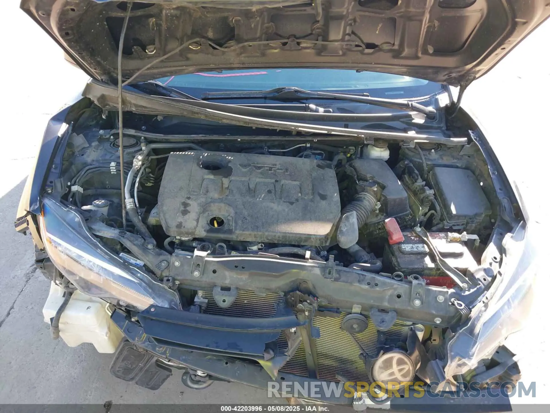 10 Photograph of a damaged car 5YFBURHE1KP862976 TOYOTA COROLLA 2019
