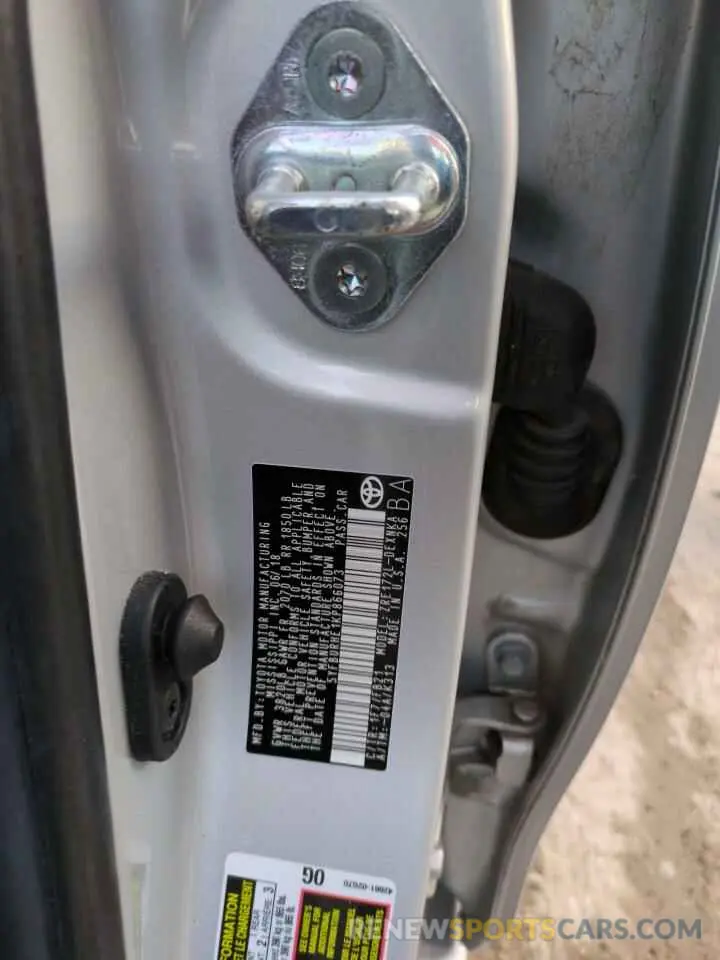 13 Photograph of a damaged car 5YFBURHE1KP866073 TOYOTA COROLLA 2019