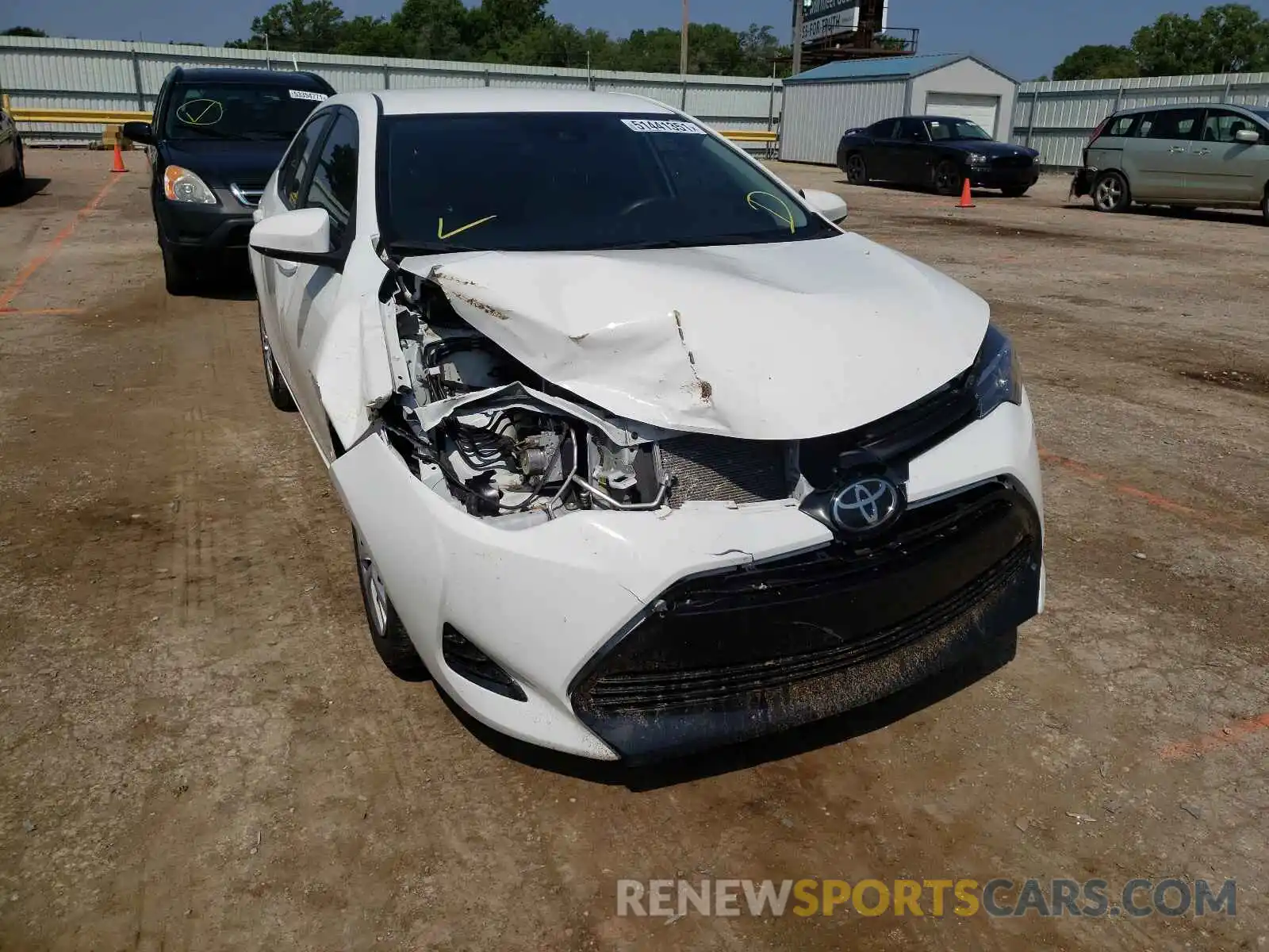 9 Photograph of a damaged car 5YFBURHE1KP873086 TOYOTA COROLLA 2019