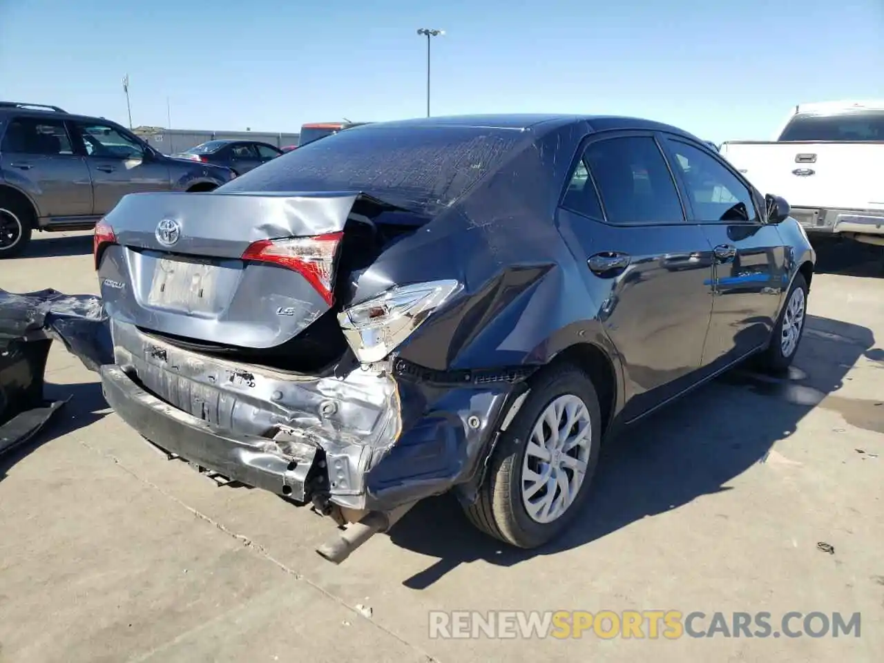 4 Photograph of a damaged car 5YFBURHE1KP877428 TOYOTA COROLLA 2019