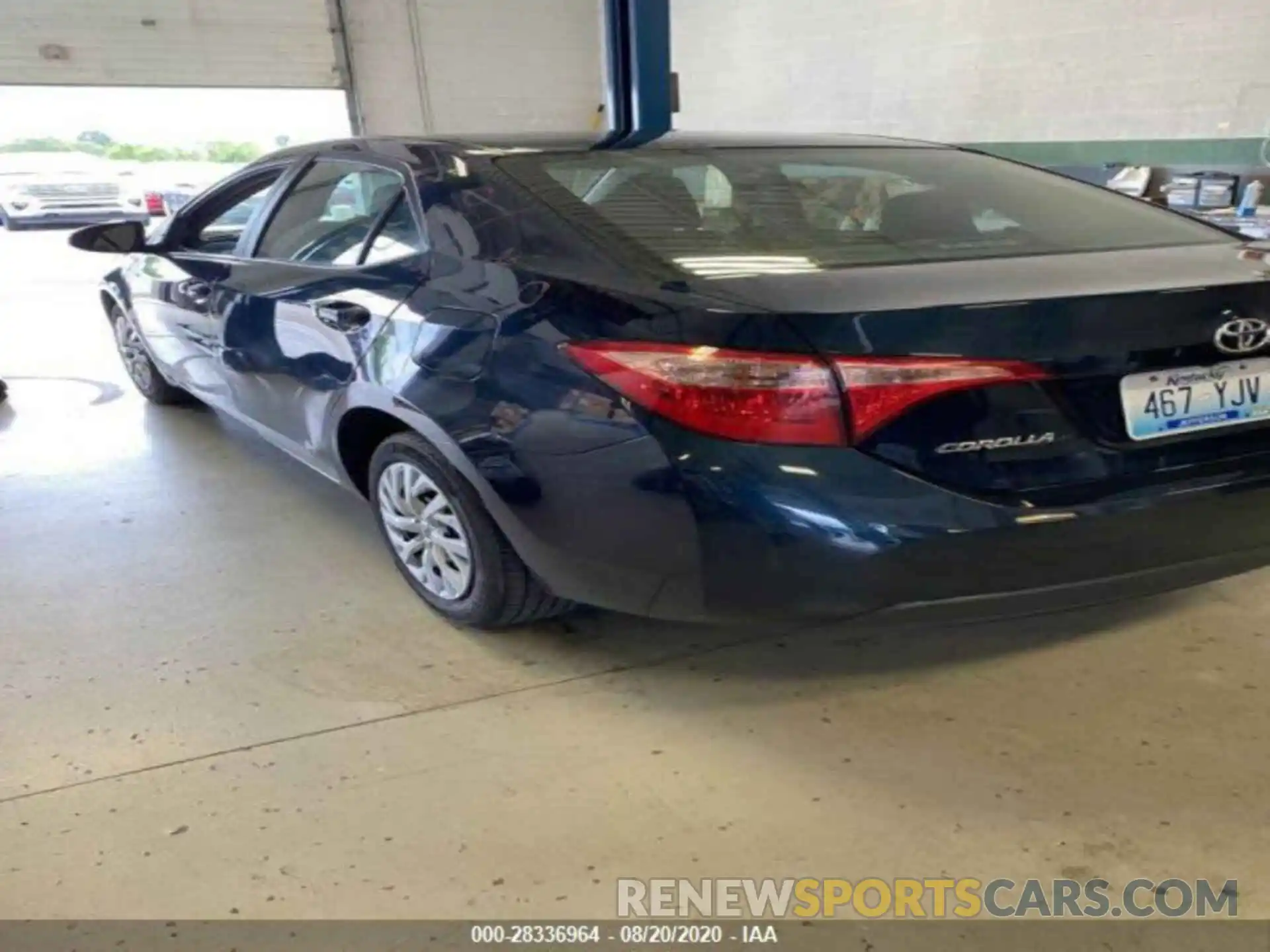 2 Photograph of a damaged car 5YFBURHE1KP877509 TOYOTA COROLLA 2019