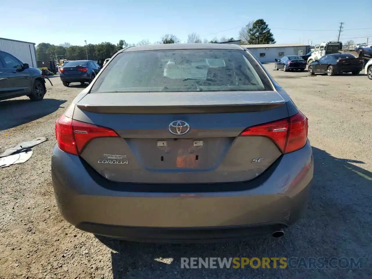 6 Photograph of a damaged car 5YFBURHE1KP877980 TOYOTA COROLLA 2019