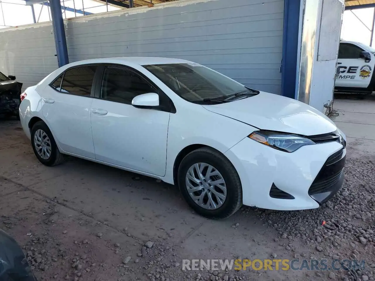 4 Photograph of a damaged car 5YFBURHE1KP879633 TOYOTA COROLLA 2019