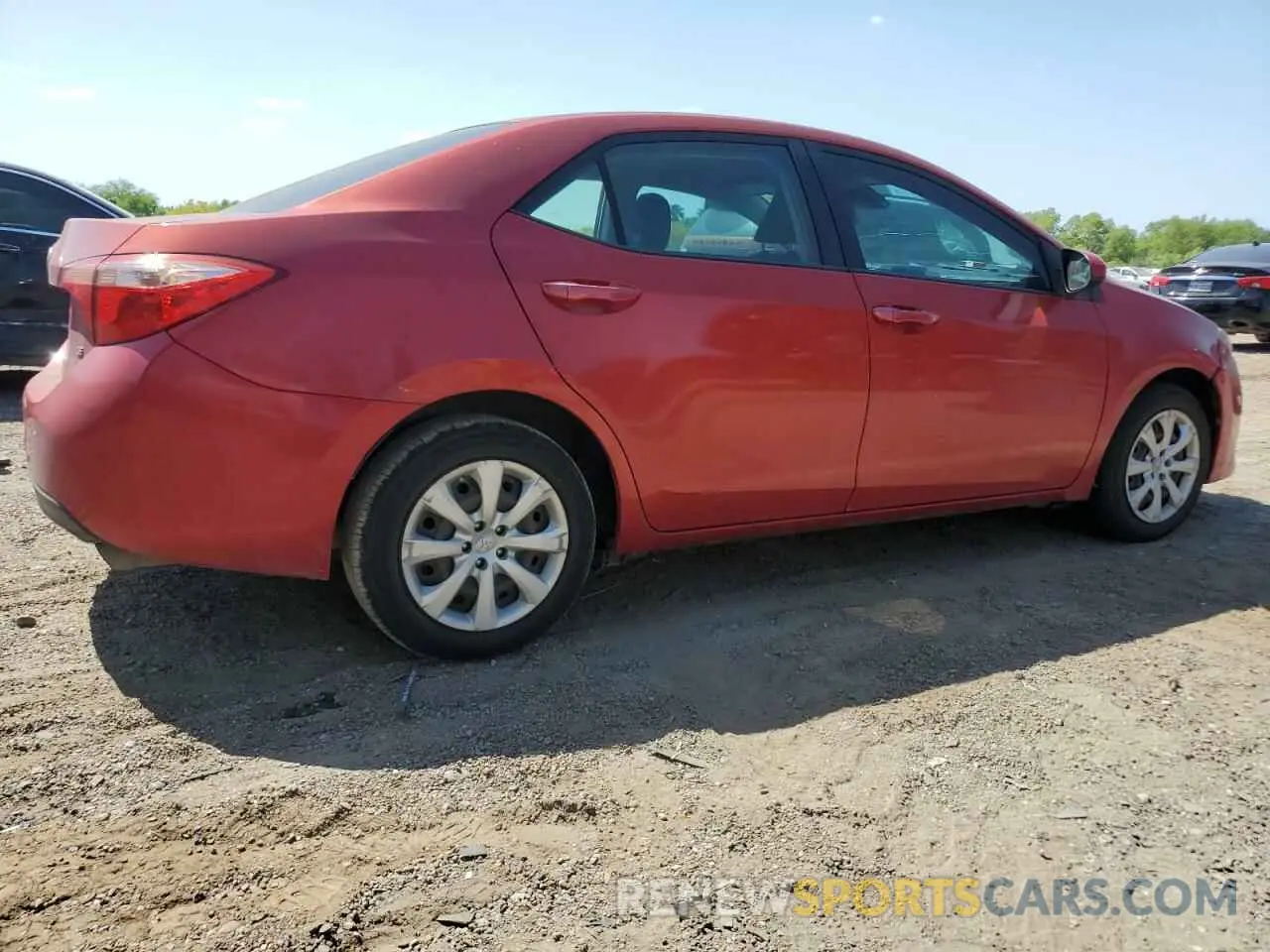 3 Photograph of a damaged car 5YFBURHE1KP880426 TOYOTA COROLLA 2019