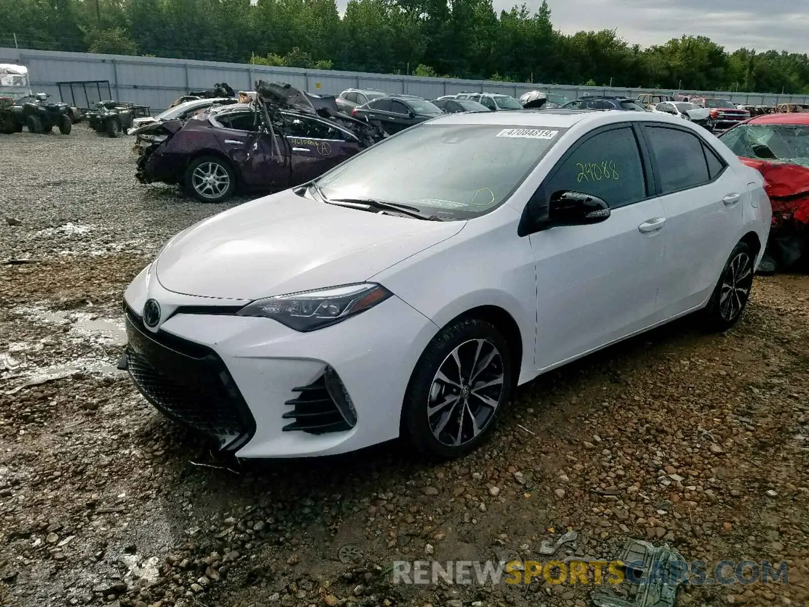 2 Photograph of a damaged car 5YFBURHE1KP881723 TOYOTA COROLLA 2019