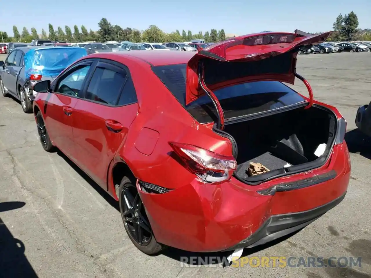 3 Photograph of a damaged car 5YFBURHE1KP883360 TOYOTA COROLLA 2019