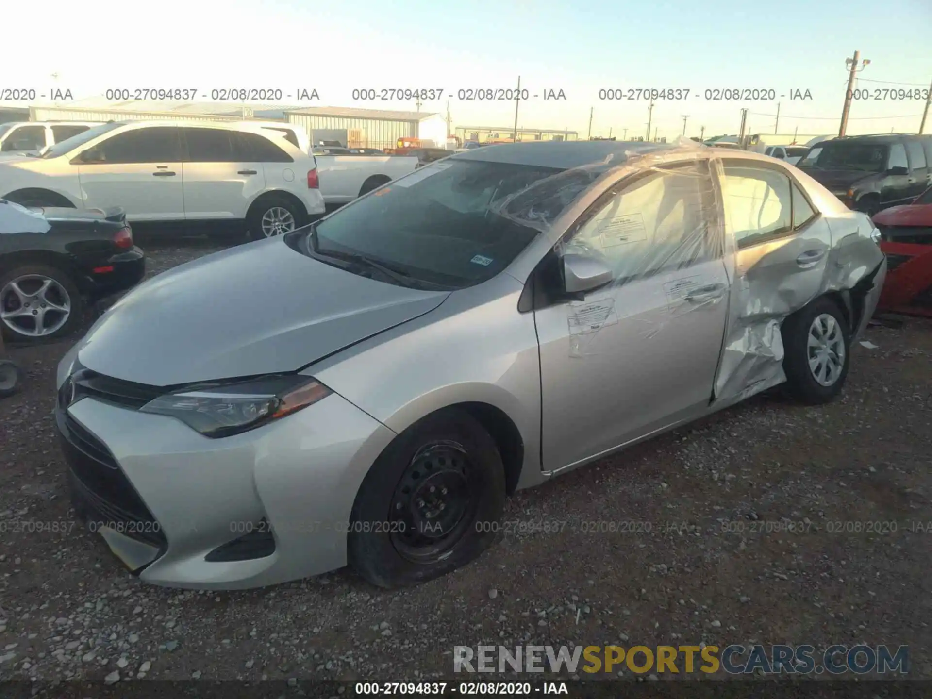 2 Photograph of a damaged car 5YFBURHE1KP884055 TOYOTA COROLLA 2019