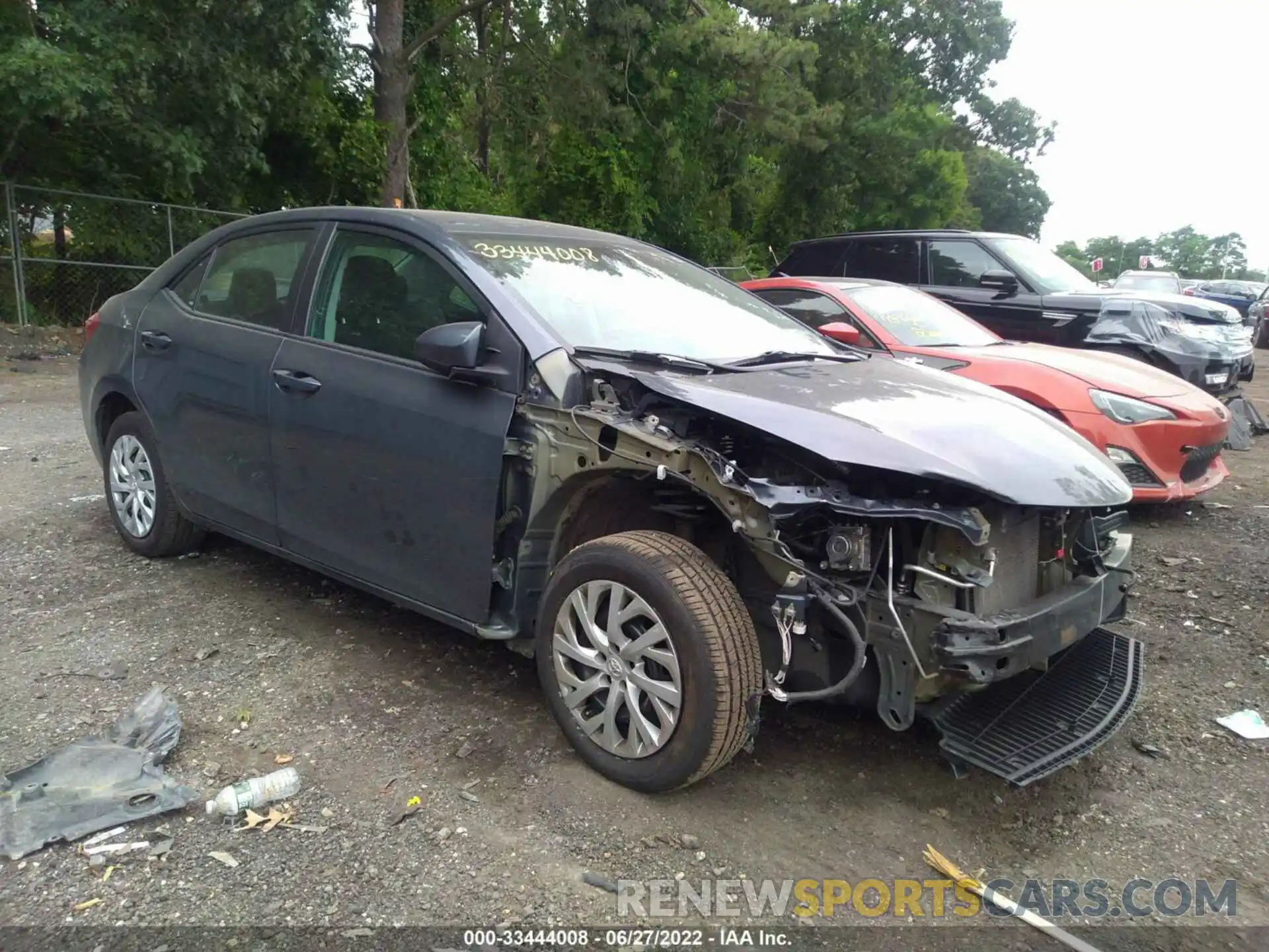 6 Photograph of a damaged car 5YFBURHE1KP886100 TOYOTA COROLLA 2019