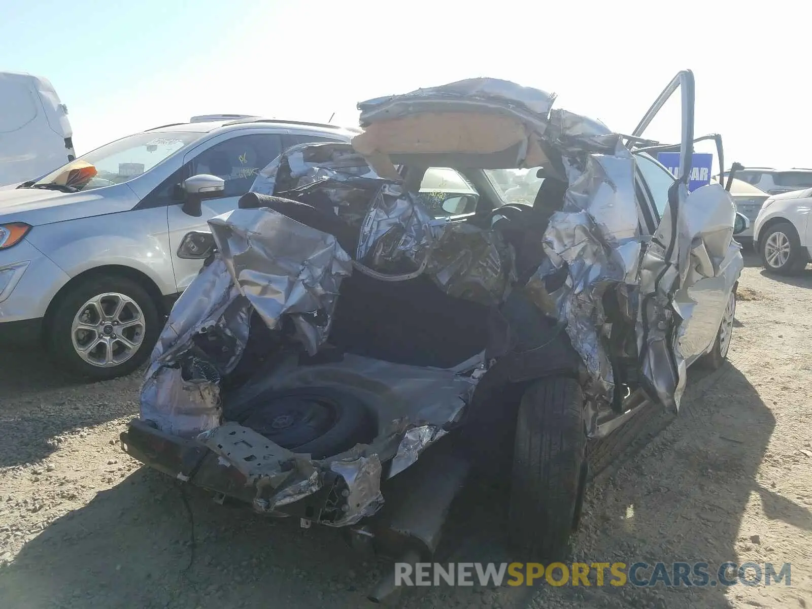 4 Photograph of a damaged car 5YFBURHE1KP888686 TOYOTA COROLLA 2019