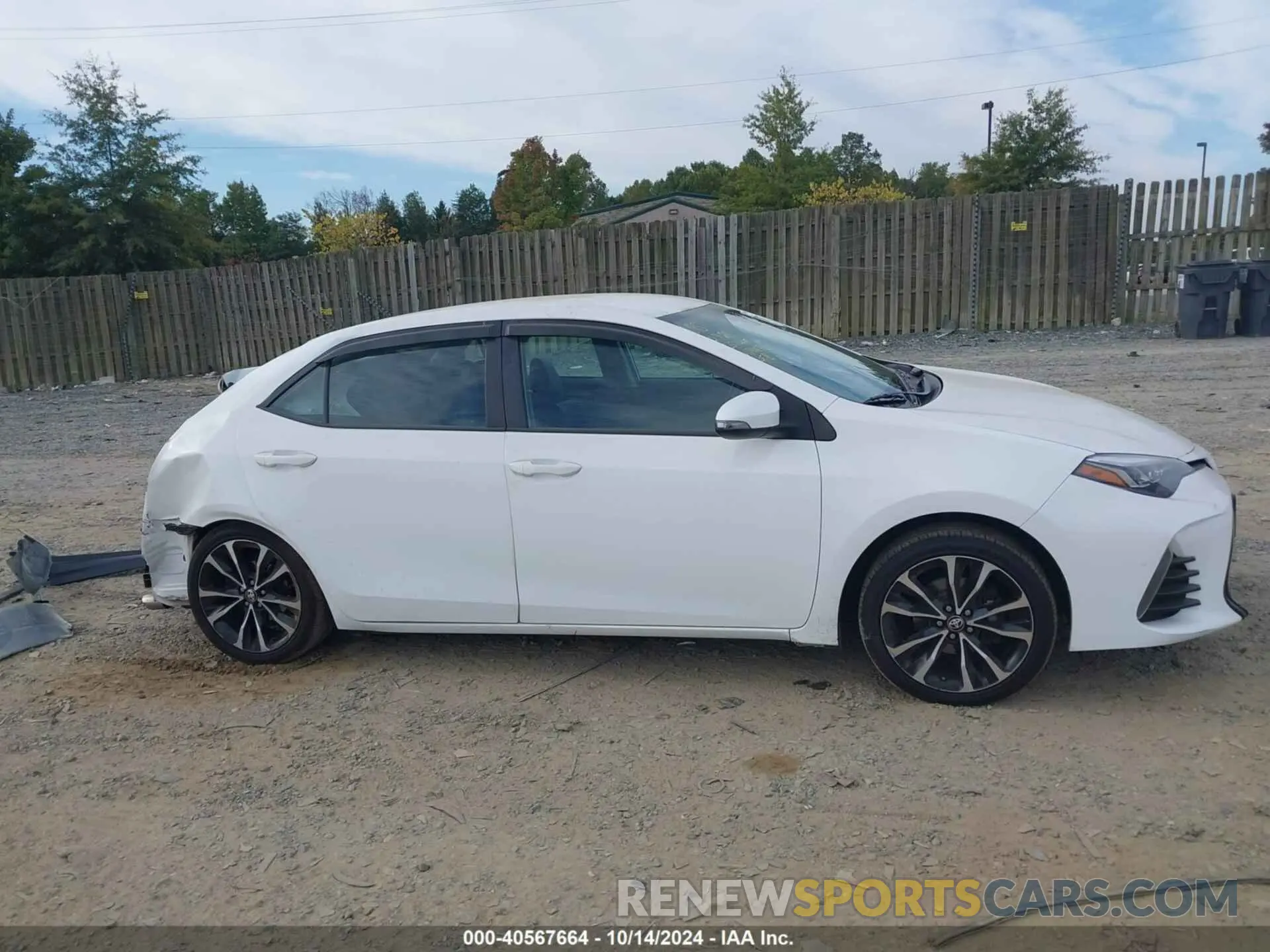 13 Photograph of a damaged car 5YFBURHE1KP891670 TOYOTA COROLLA 2019