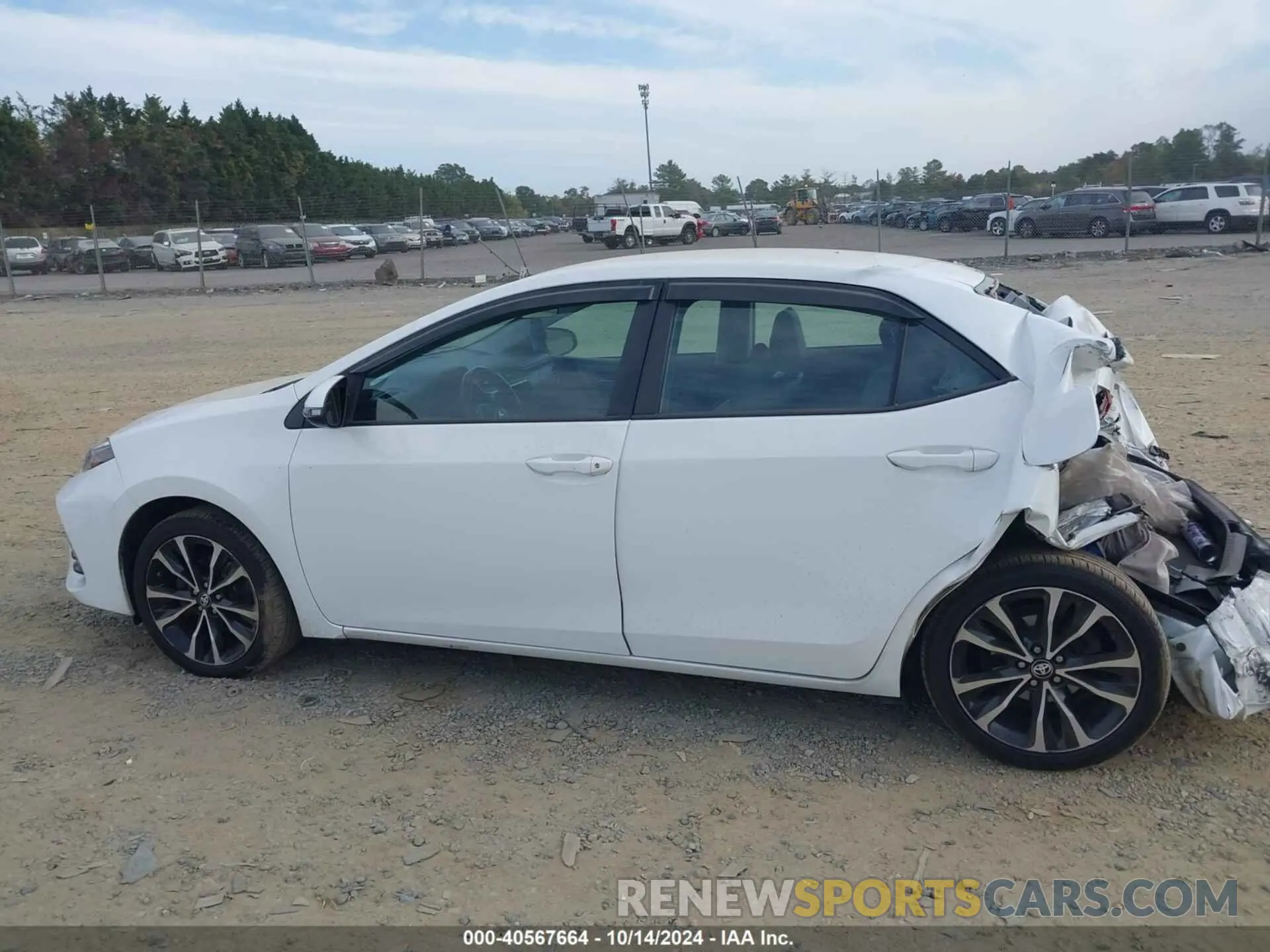 14 Photograph of a damaged car 5YFBURHE1KP891670 TOYOTA COROLLA 2019