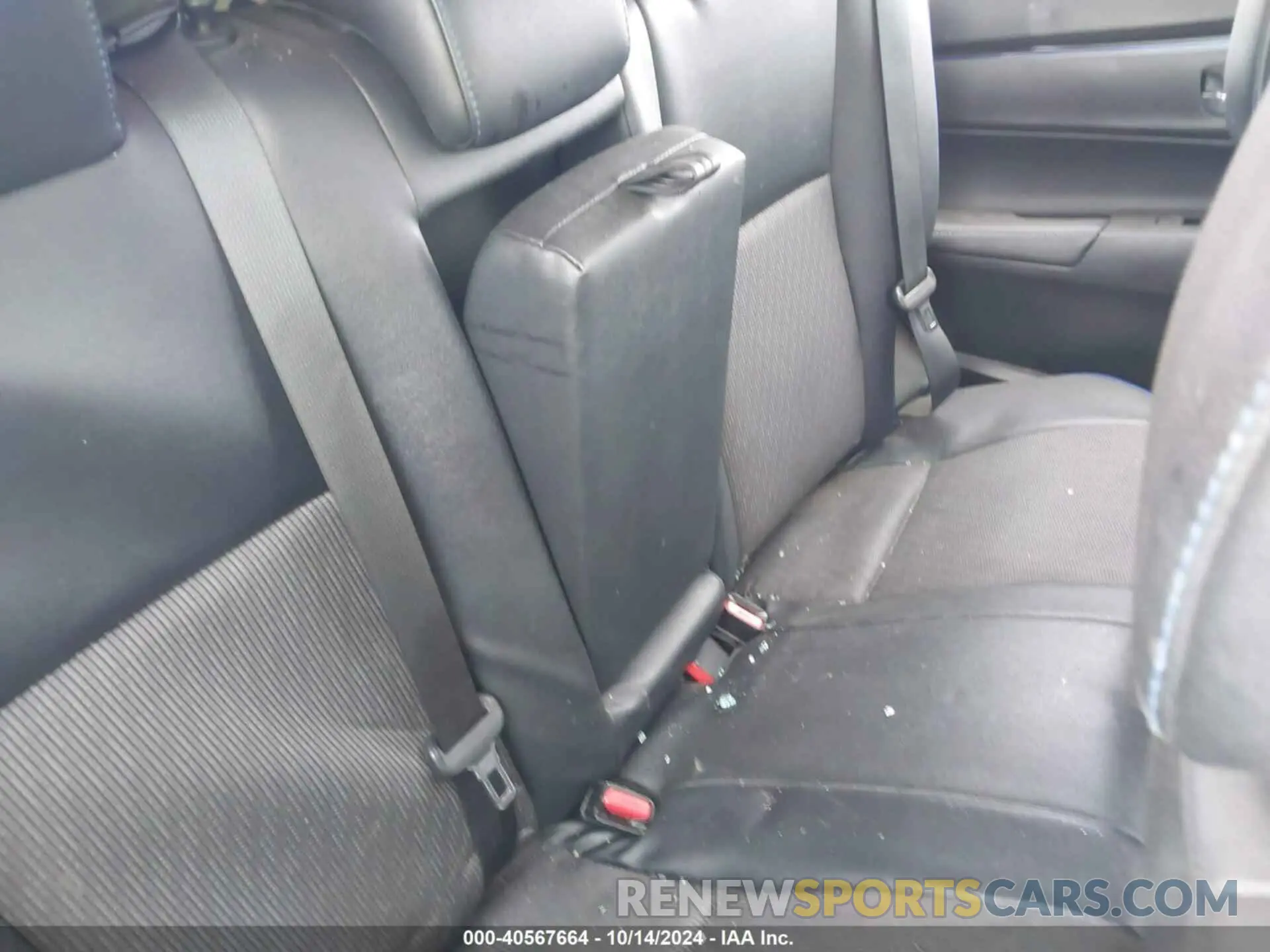8 Photograph of a damaged car 5YFBURHE1KP891670 TOYOTA COROLLA 2019