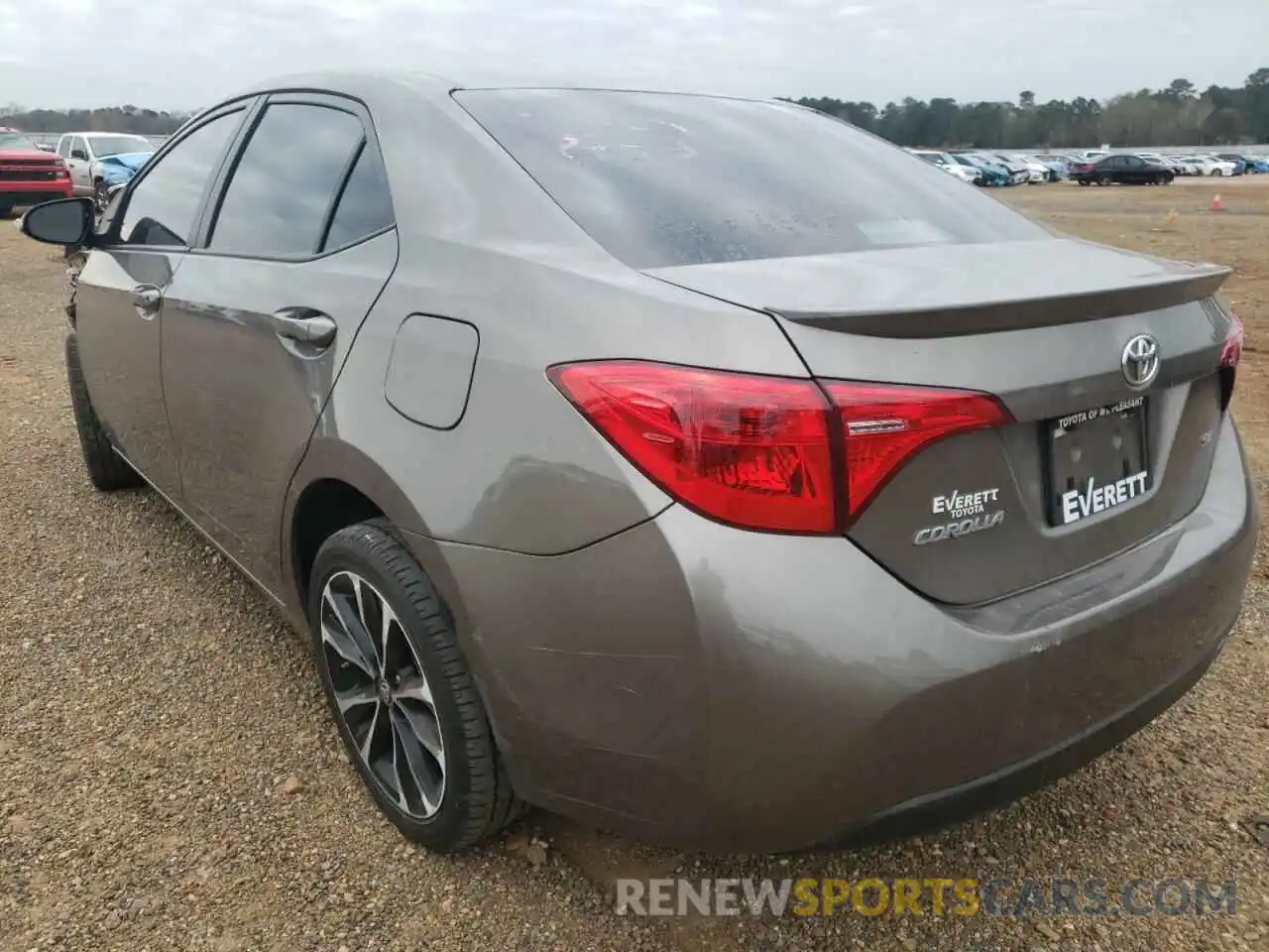 3 Photograph of a damaged car 5YFBURHE1KP893497 TOYOTA COROLLA 2019