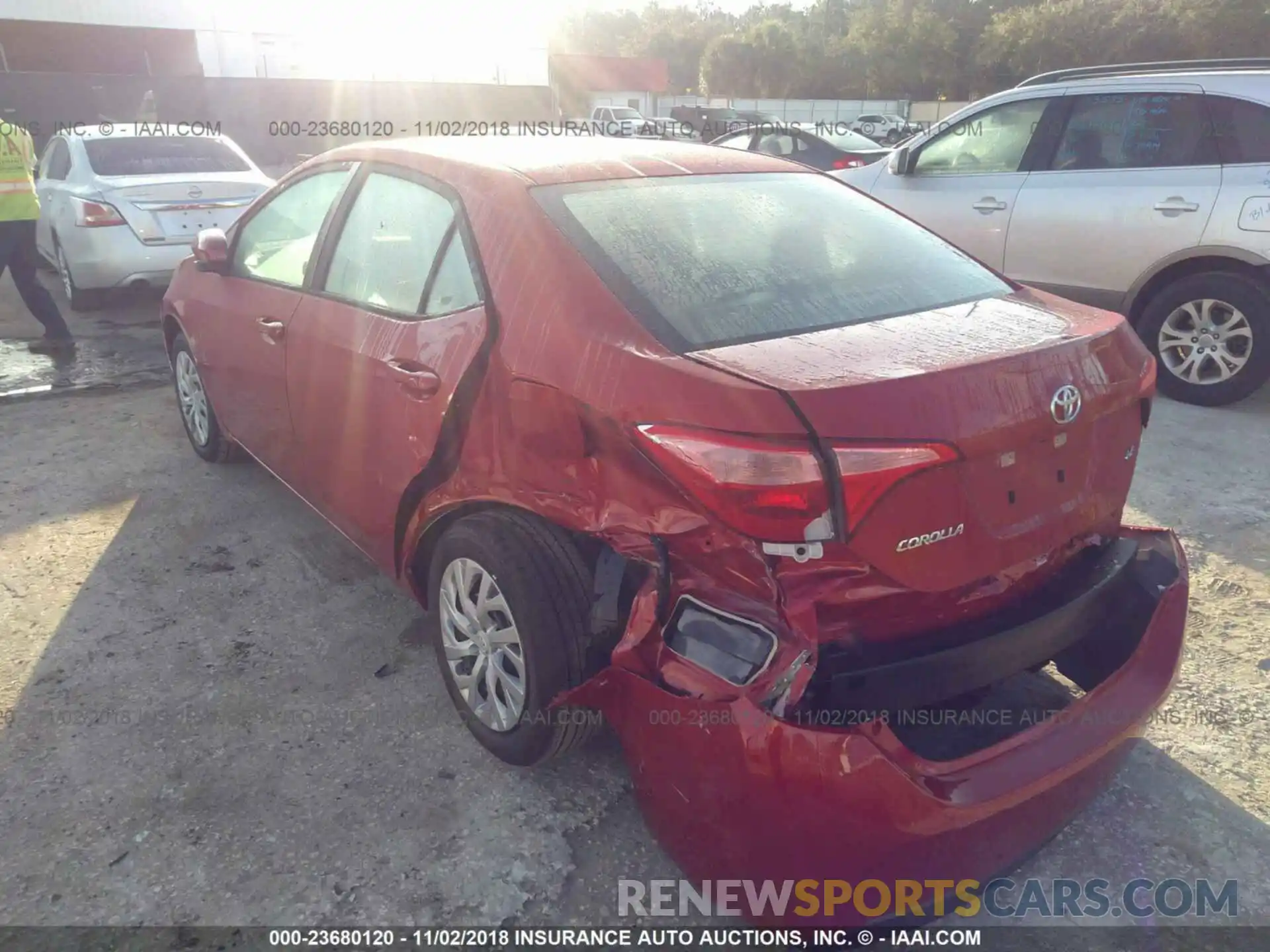 6 Photograph of a damaged car 5YFBURHE1KP894262 Toyota Corolla 2019