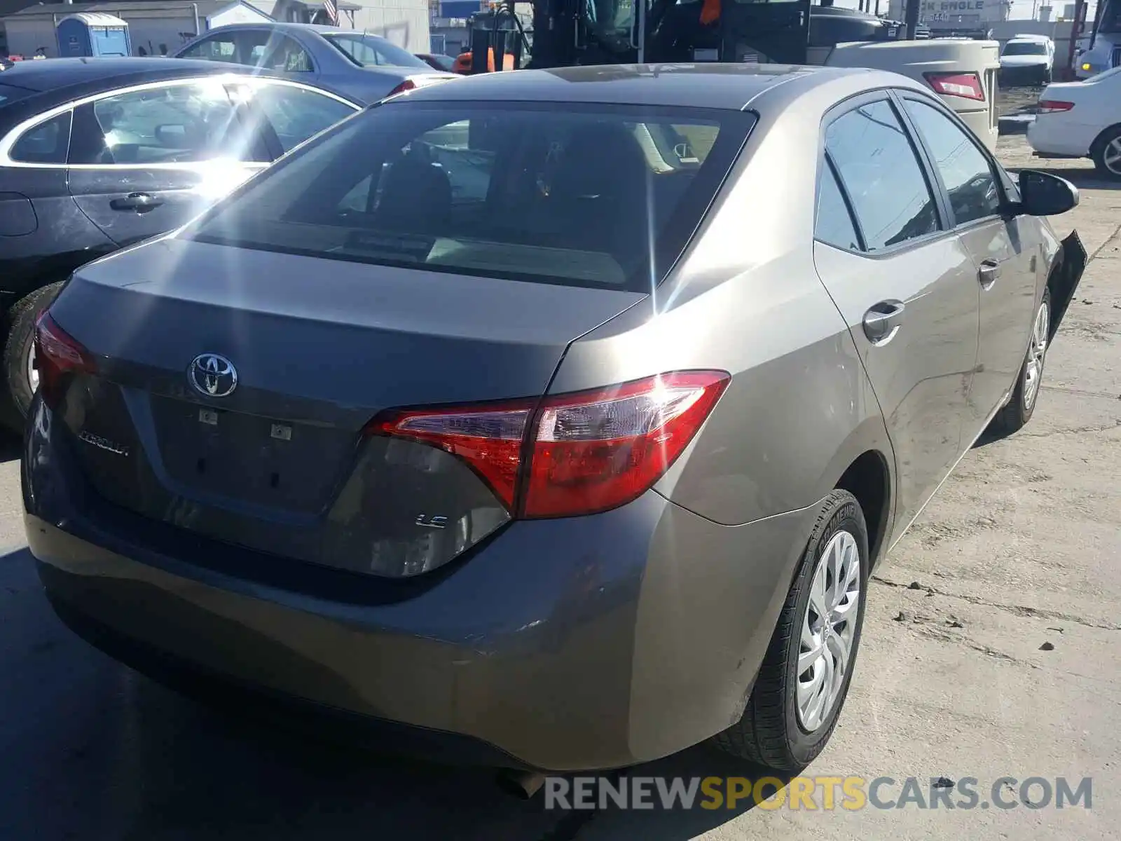 4 Photograph of a damaged car 5YFBURHE1KP897999 TOYOTA COROLLA 2019