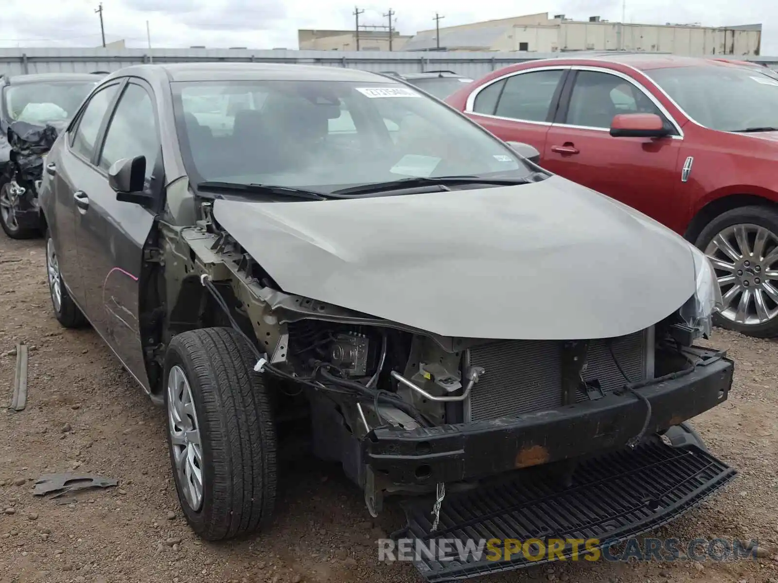 1 Photograph of a damaged car 5YFBURHE1KP898036 TOYOTA COROLLA 2019