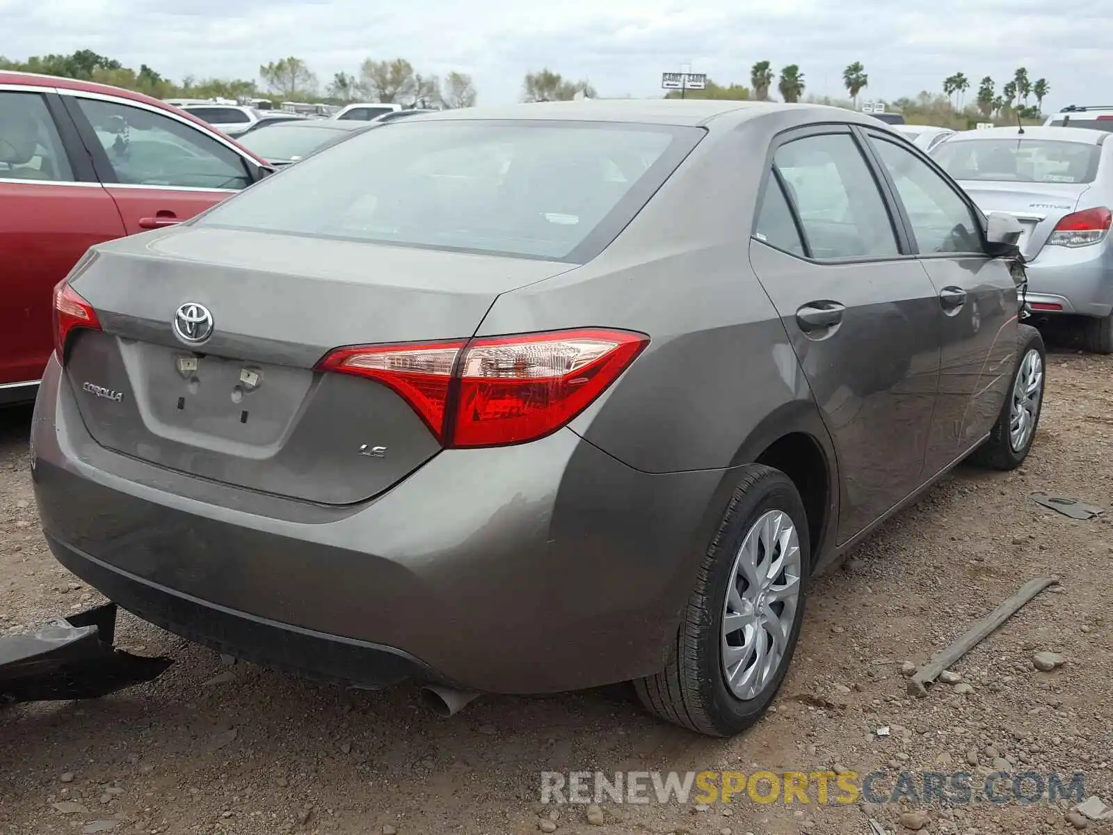 4 Photograph of a damaged car 5YFBURHE1KP898036 TOYOTA COROLLA 2019