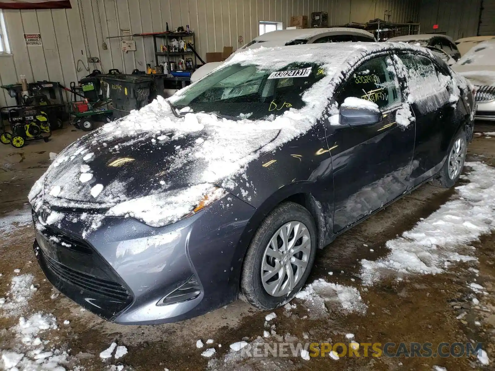 2 Photograph of a damaged car 5YFBURHE1KP899624 TOYOTA COROLLA 2019