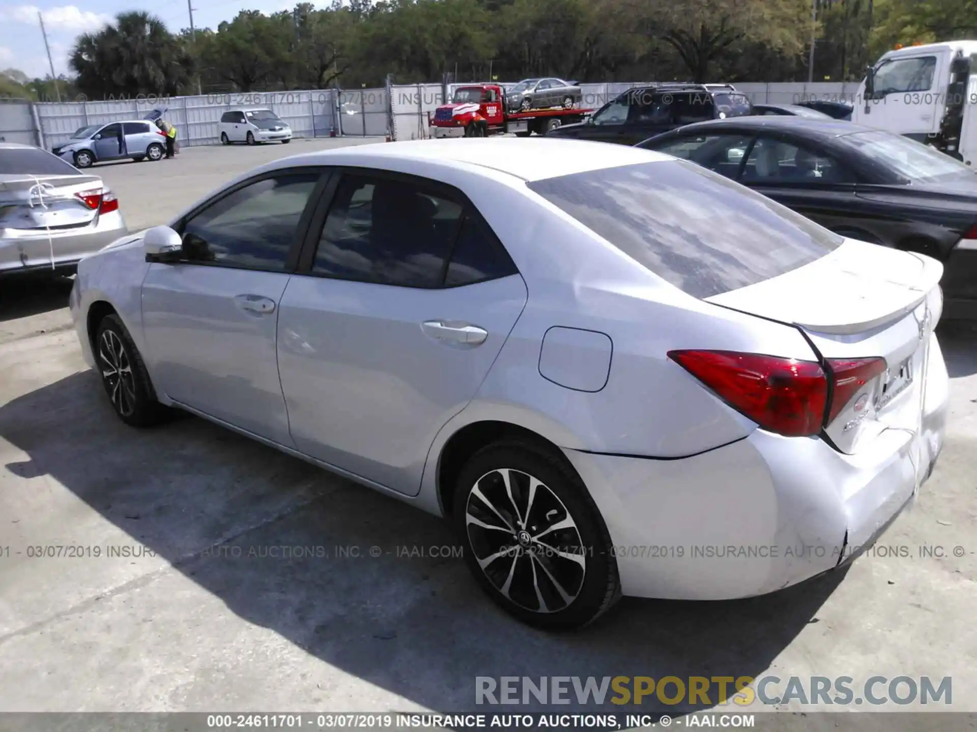 3 Photograph of a damaged car 5YFBURHE1KP903722 TOYOTA COROLLA 2019