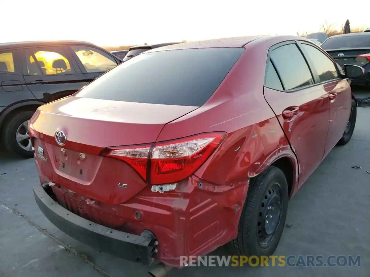 4 Photograph of a damaged car 5YFBURHE1KP903784 TOYOTA COROLLA 2019