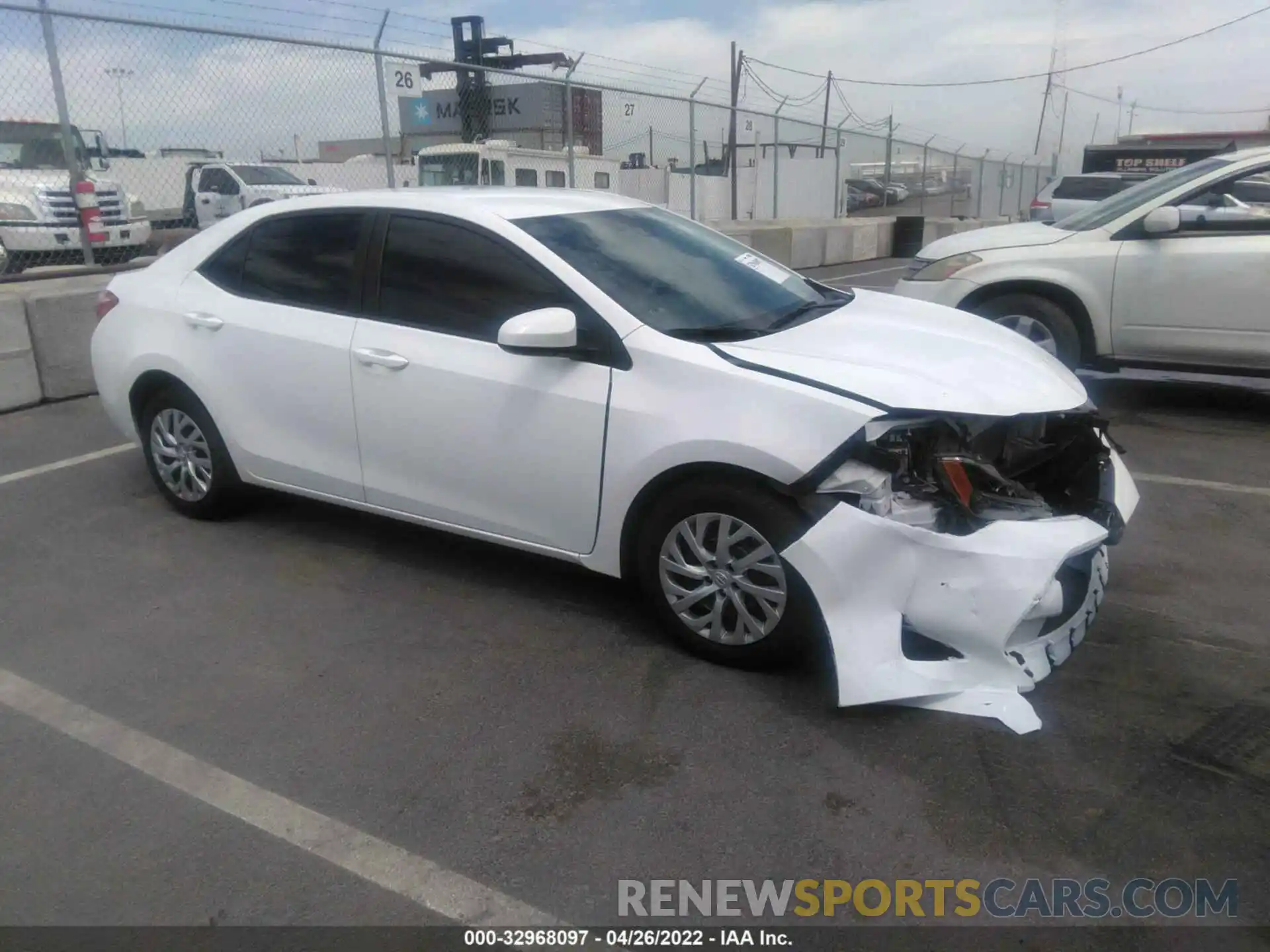 1 Photograph of a damaged car 5YFBURHE1KP904787 TOYOTA COROLLA 2019