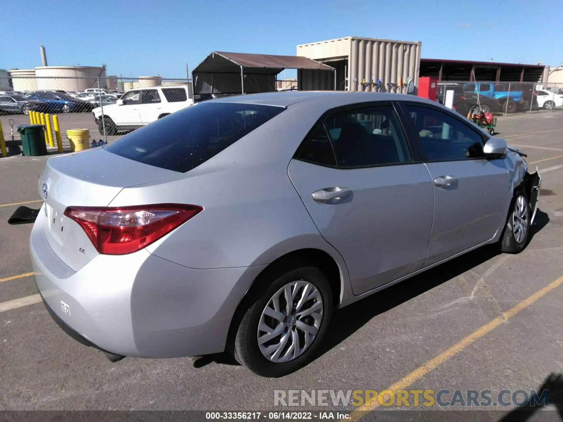 4 Photograph of a damaged car 5YFBURHE1KP905292 TOYOTA COROLLA 2019