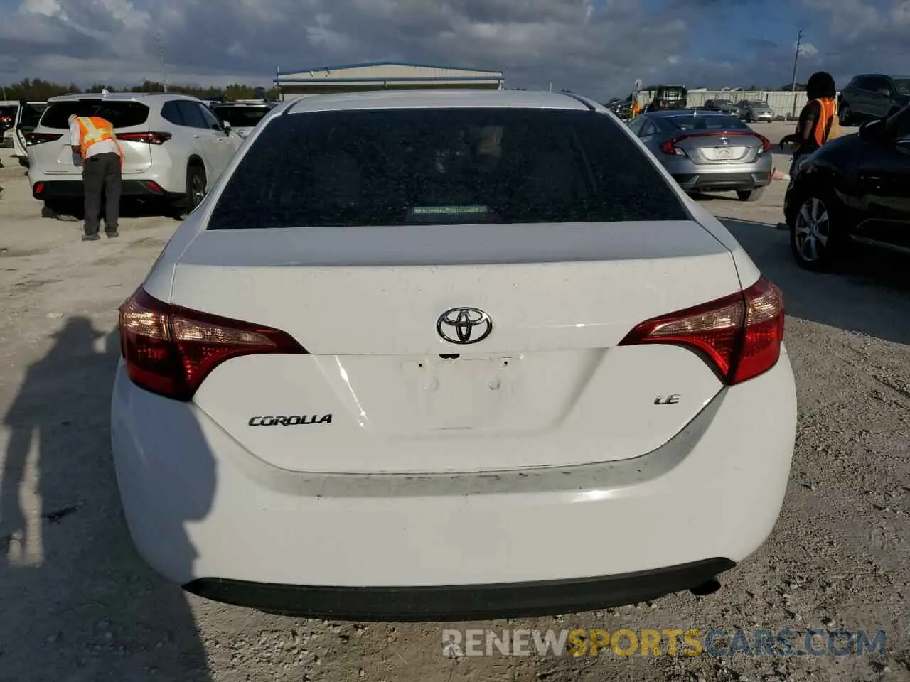 6 Photograph of a damaged car 5YFBURHE1KP917961 TOYOTA COROLLA 2019