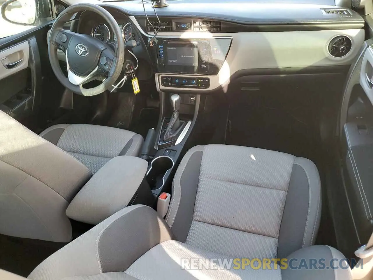 8 Photograph of a damaged car 5YFBURHE1KP917961 TOYOTA COROLLA 2019