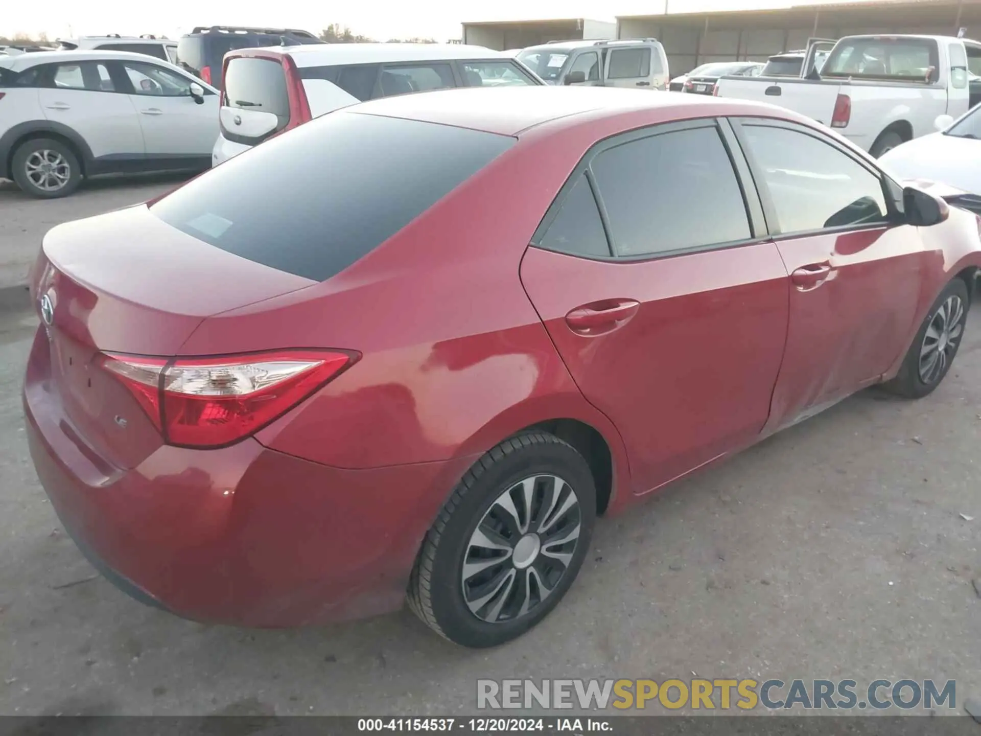 4 Photograph of a damaged car 5YFBURHE1KP920018 TOYOTA COROLLA 2019