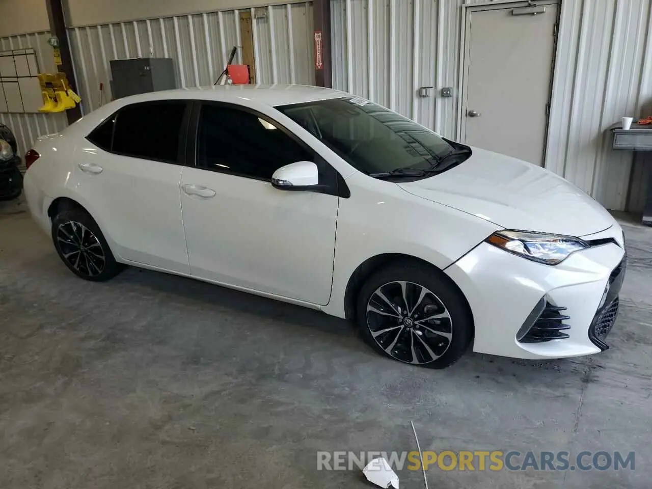4 Photograph of a damaged car 5YFBURHE1KP926756 TOYOTA COROLLA 2019