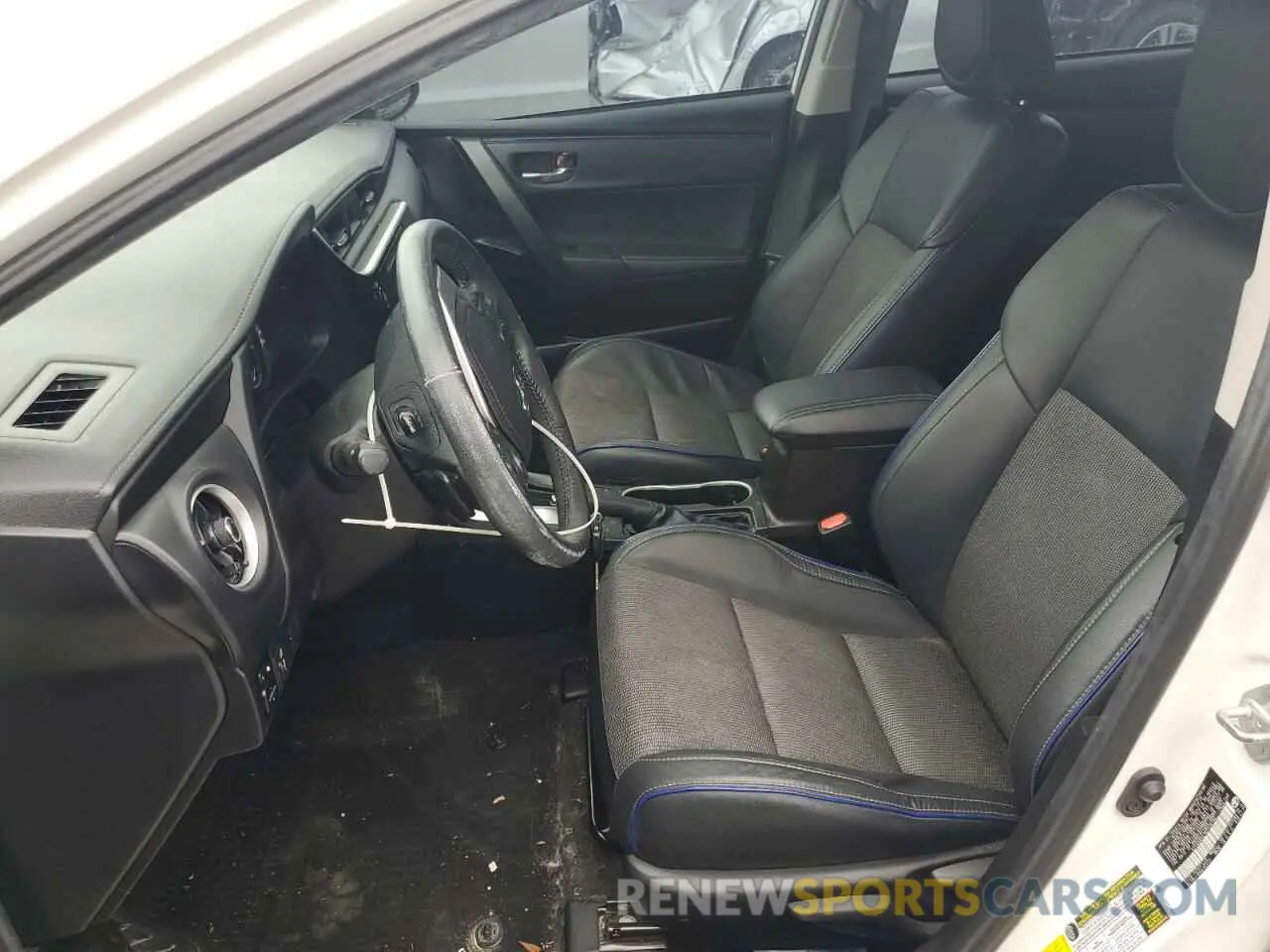 7 Photograph of a damaged car 5YFBURHE1KP926756 TOYOTA COROLLA 2019