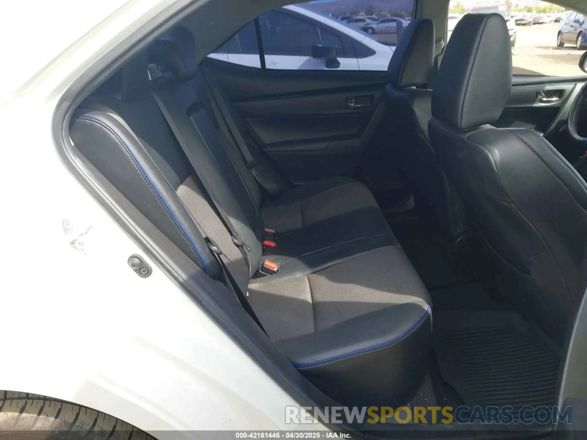 8 Photograph of a damaged car 5YFBURHE1KP928426 TOYOTA COROLLA 2019