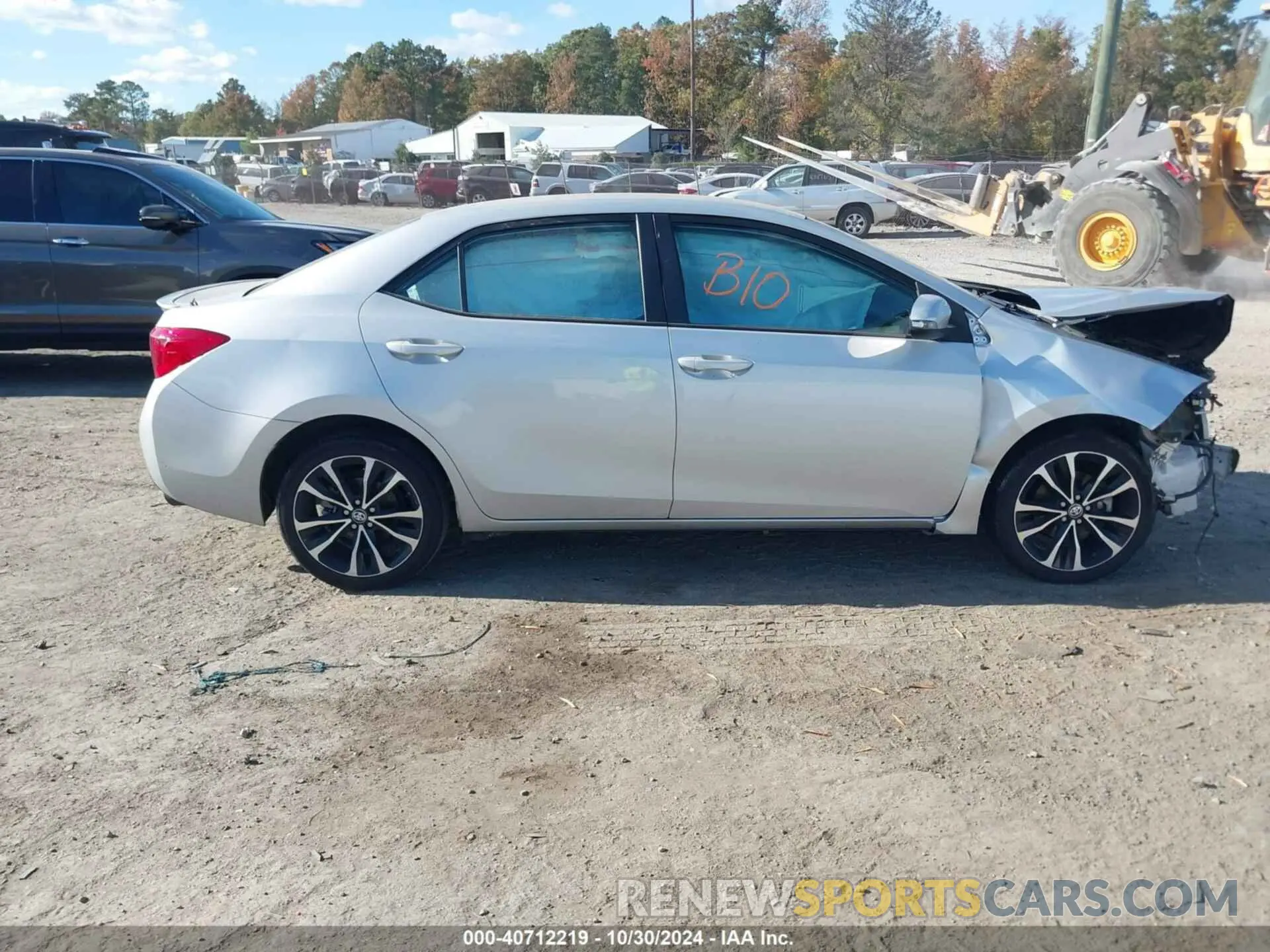 13 Photograph of a damaged car 5YFBURHE1KP928586 TOYOTA COROLLA 2019