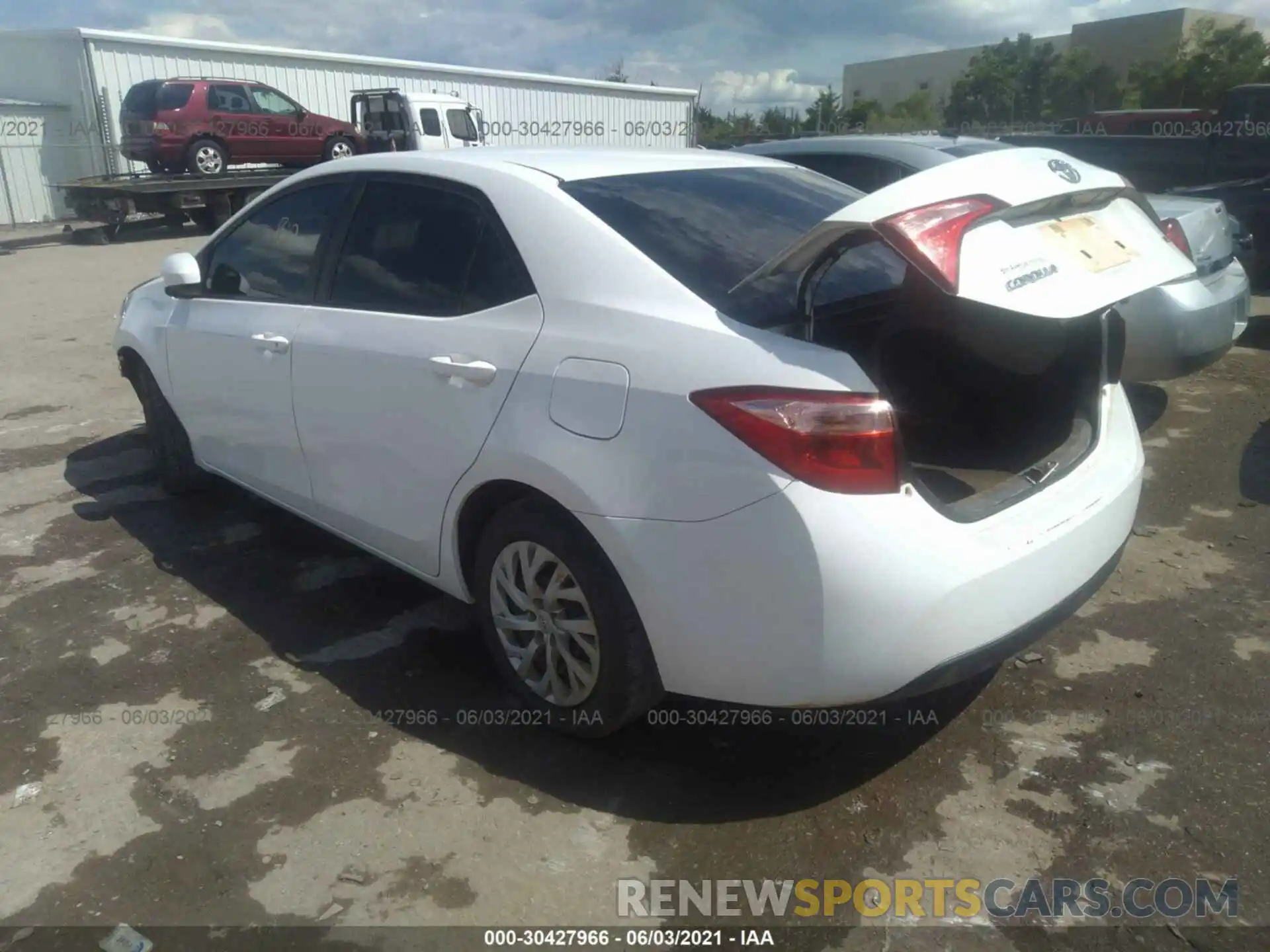 3 Photograph of a damaged car 5YFBURHE1KP928622 TOYOTA COROLLA 2019