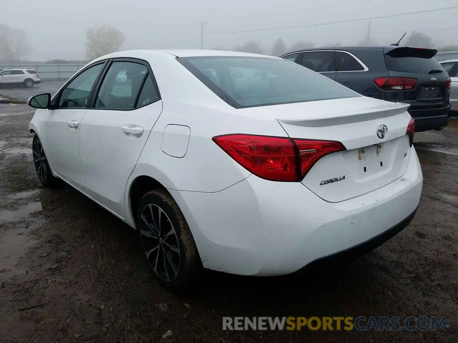 3 Photograph of a damaged car 5YFBURHE1KP928751 TOYOTA COROLLA 2019