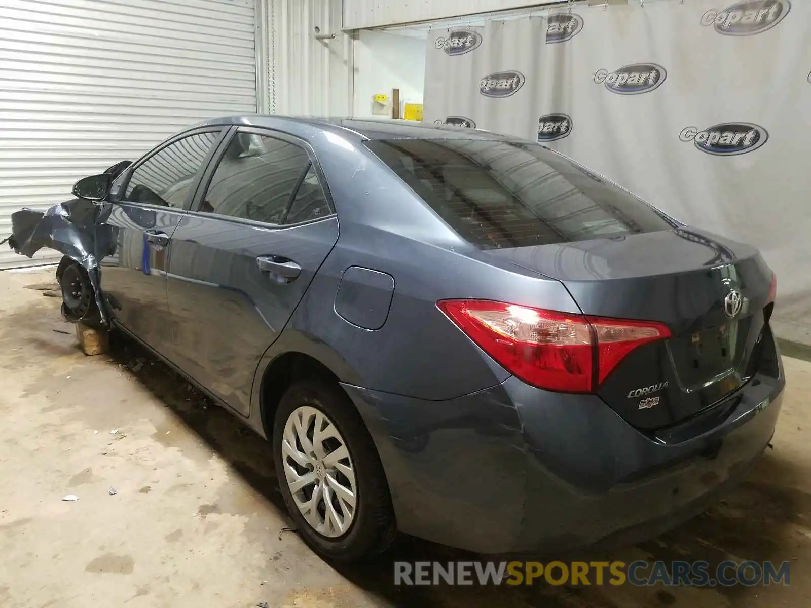 3 Photograph of a damaged car 5YFBURHE1KP929625 TOYOTA COROLLA 2019