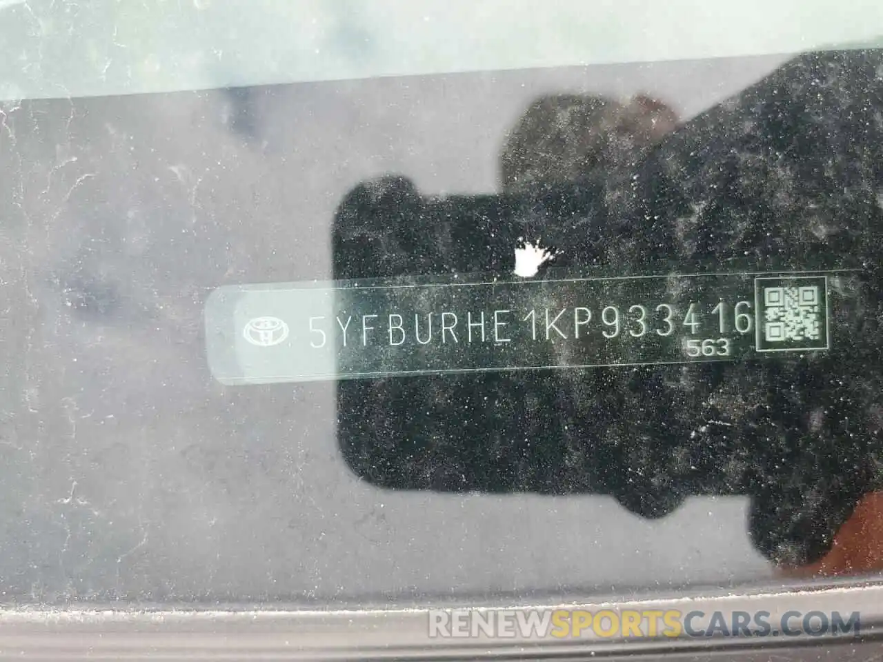 10 Photograph of a damaged car 5YFBURHE1KP933416 TOYOTA COROLLA 2019